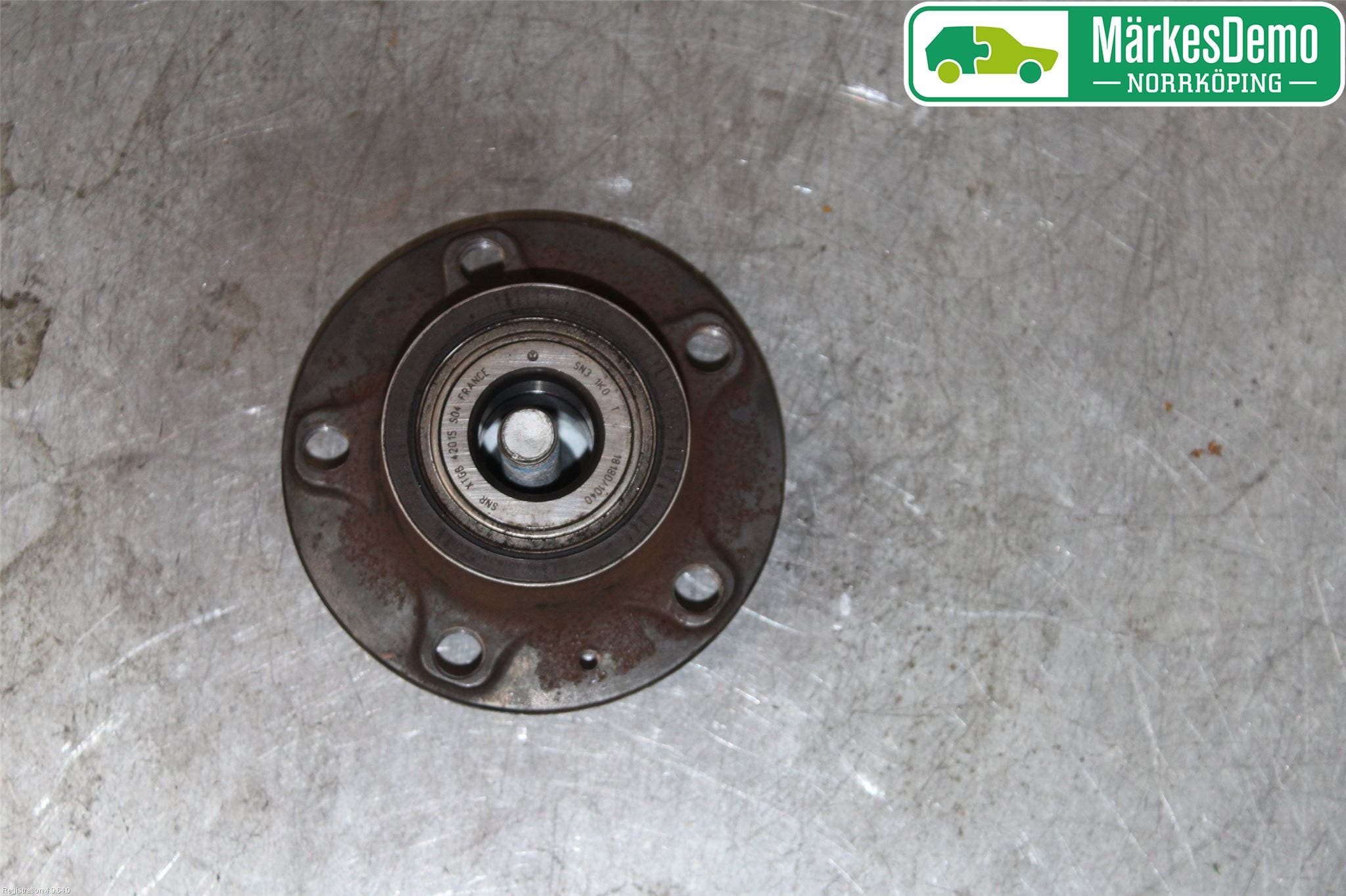 Volkswagen VW GOLF / E-GOLF VII 13-20 Nav Bak