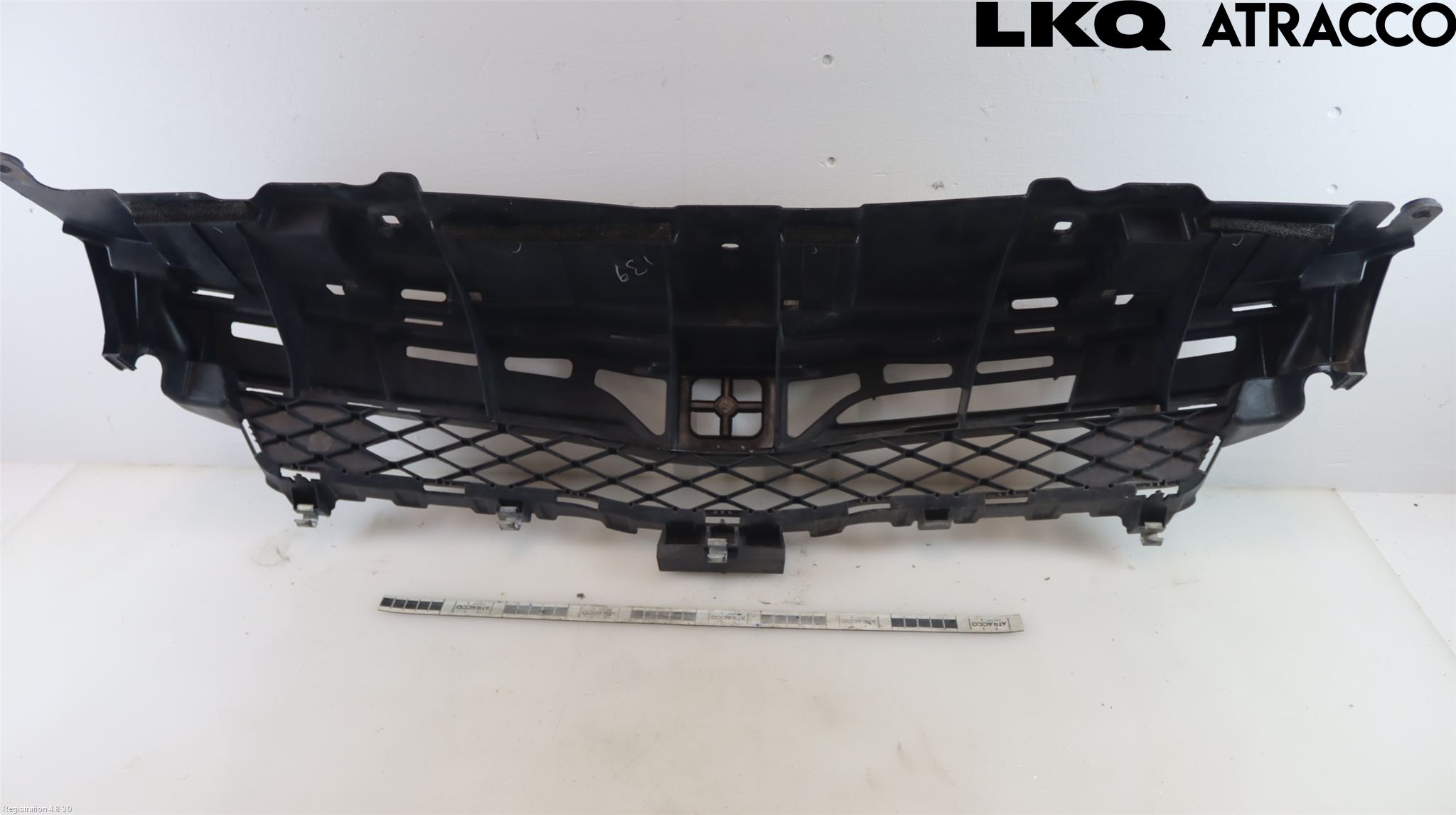 Toyota AURIS 10-12 Grilldel Mitt