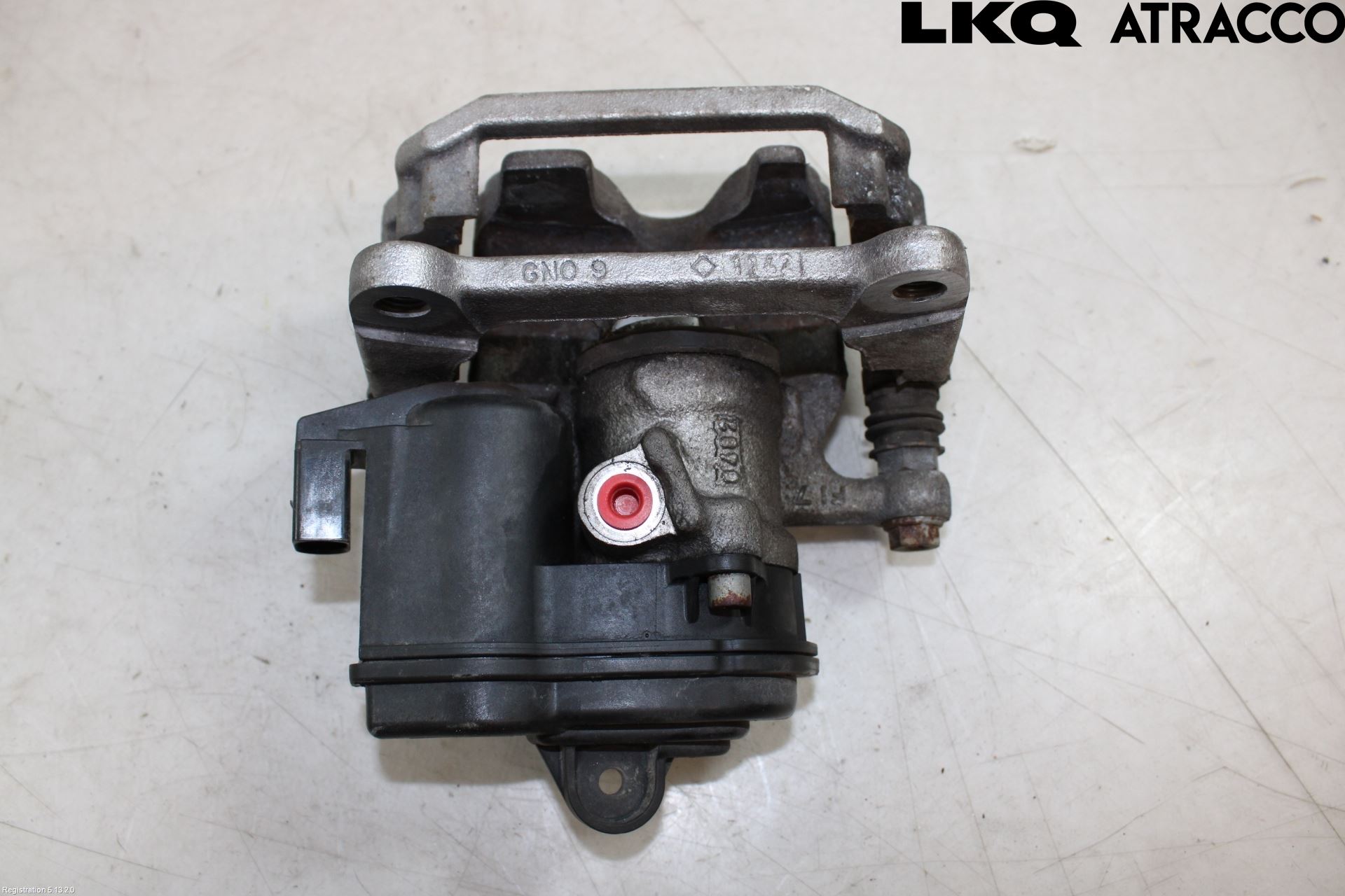 Audi A6 F2/C8 19- Bromsok Bak Höger