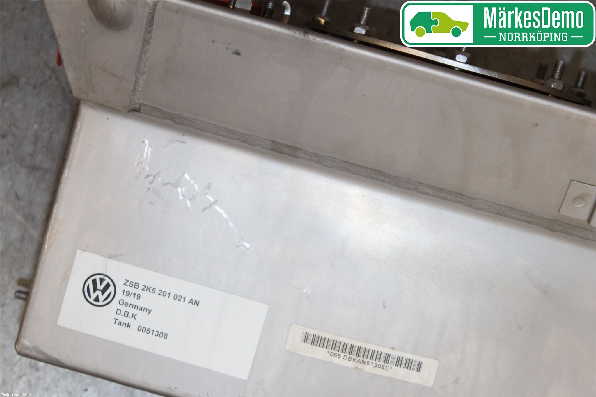 Volkswagen VW CADDY 16-20 Bränsletank Insprutning