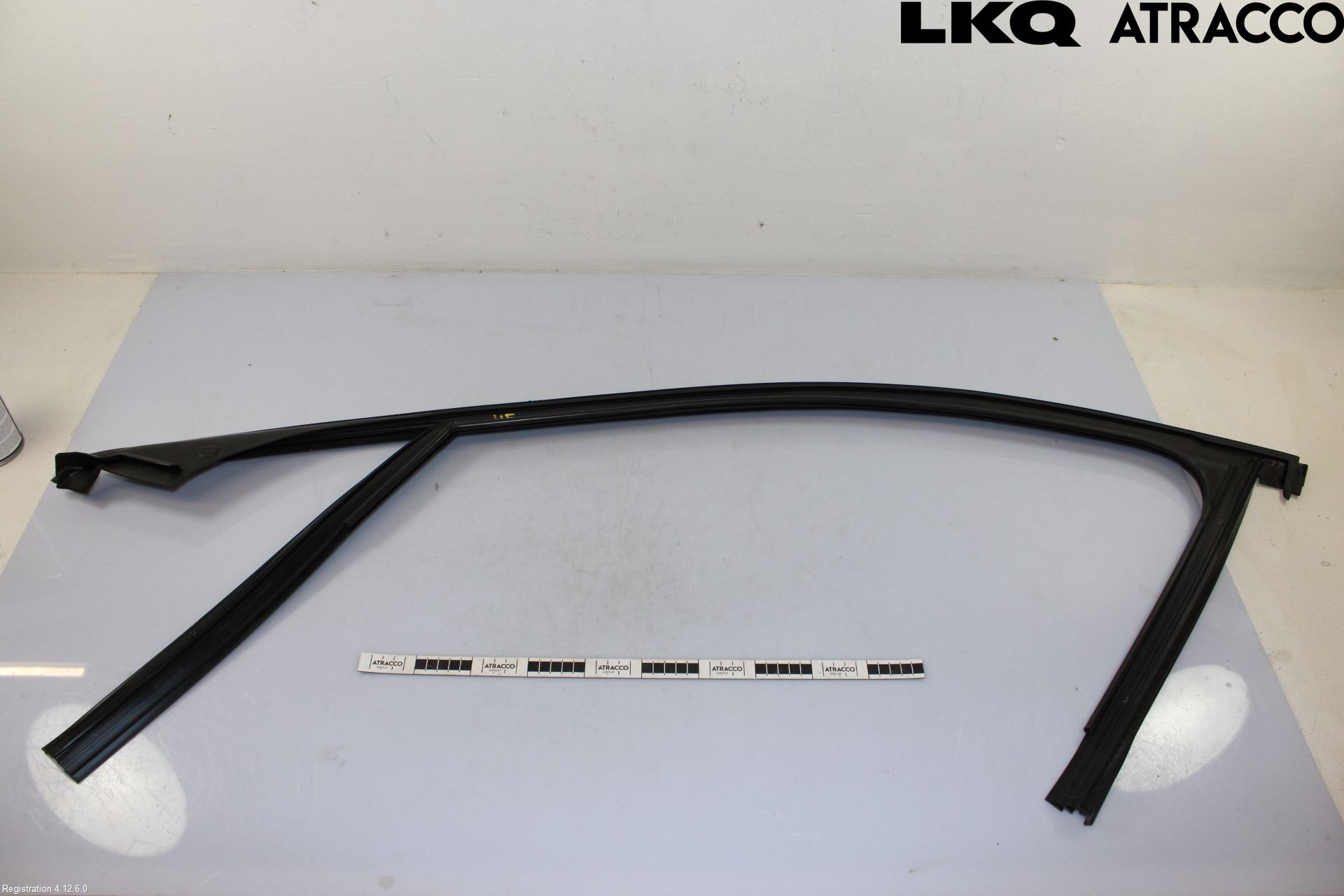 Mercedes-Benz MB E-KLASS (W213) 16-23 Dörr Dekorlist Fram Hö