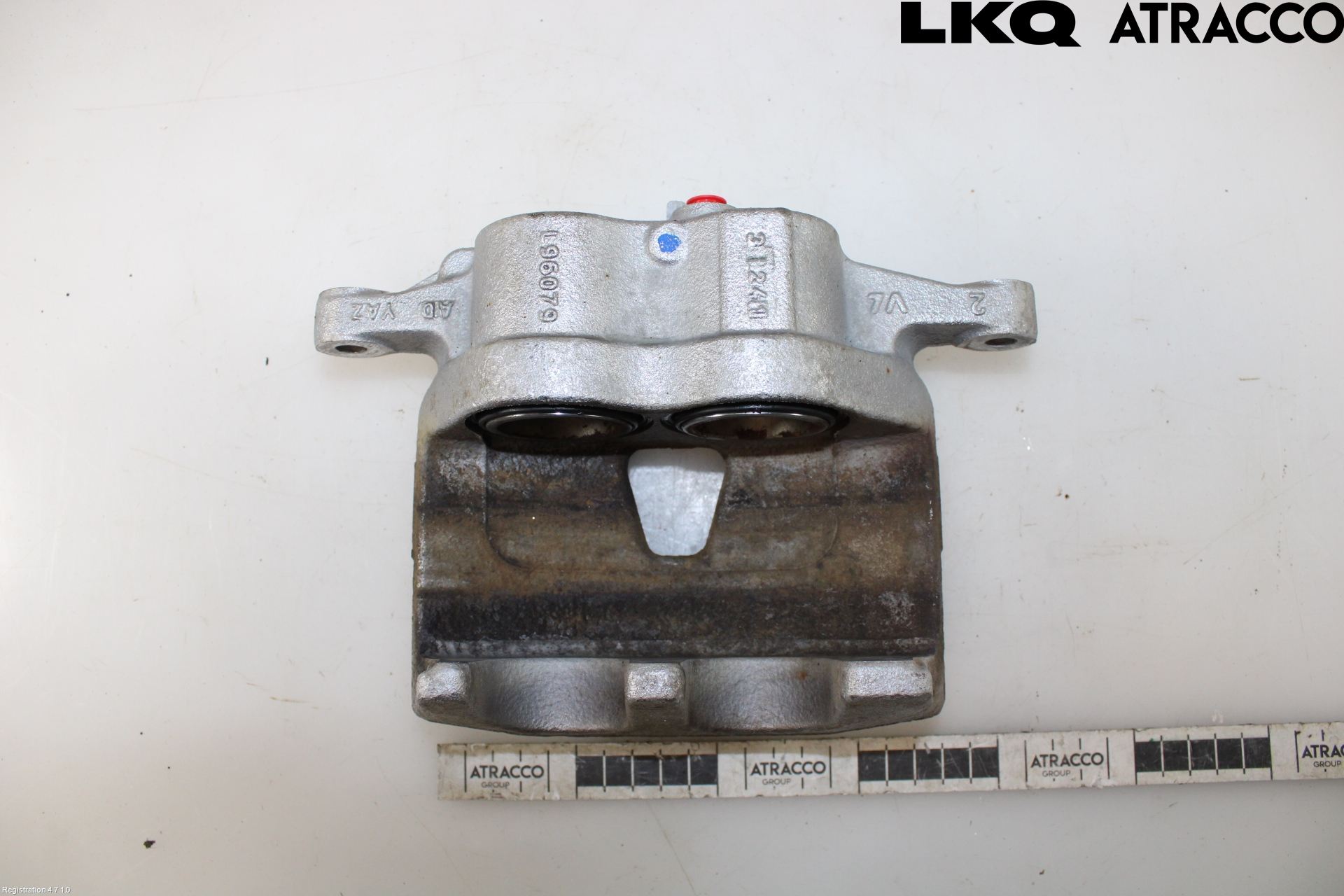 Skoda ENYAQ iV 21- Bromsok Fram Höger