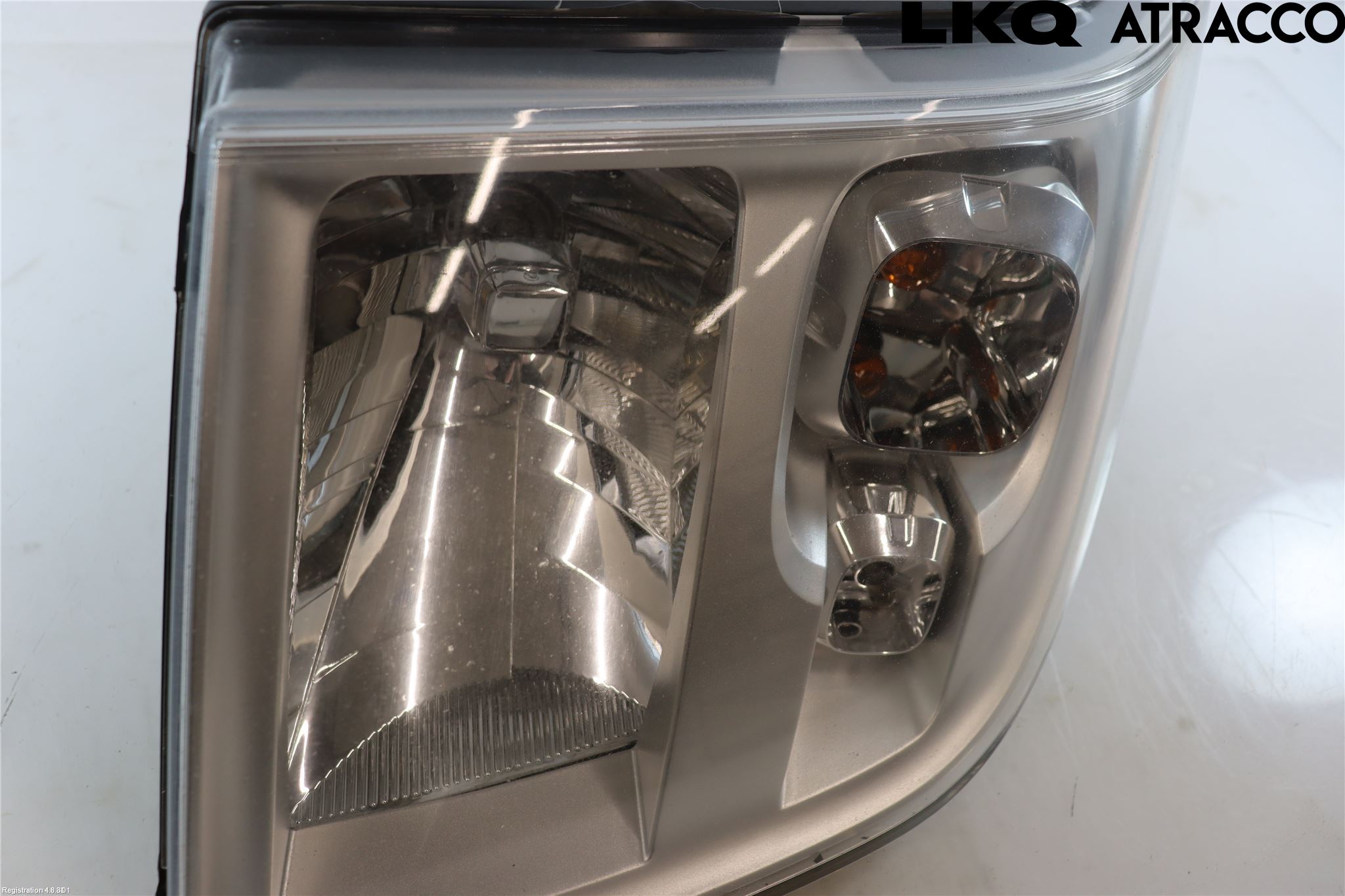 Ford TRANSIT    06-13 Strålkastare Höger