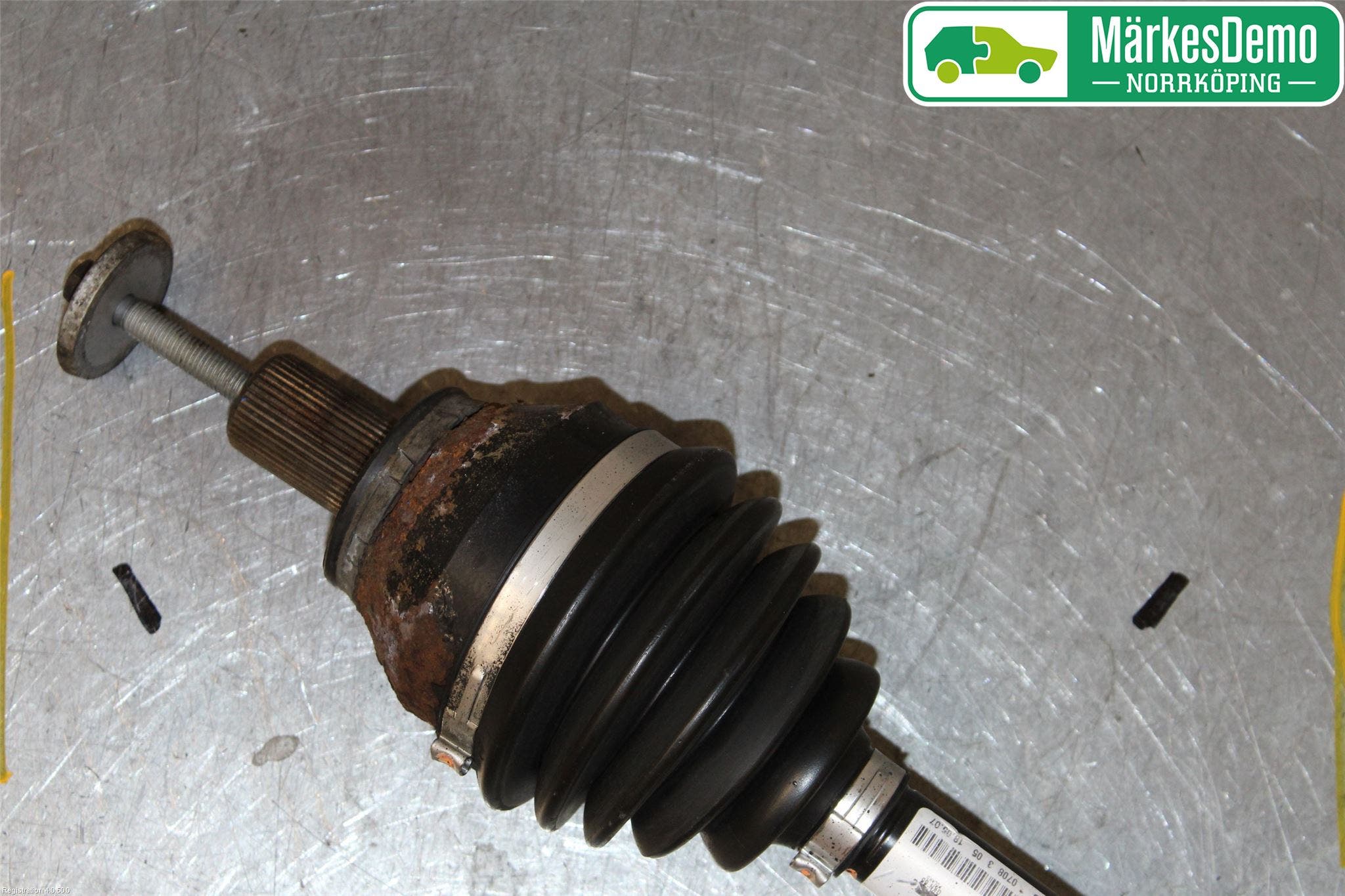 Volvo V70 08-13 Drivaxel Fram Höger