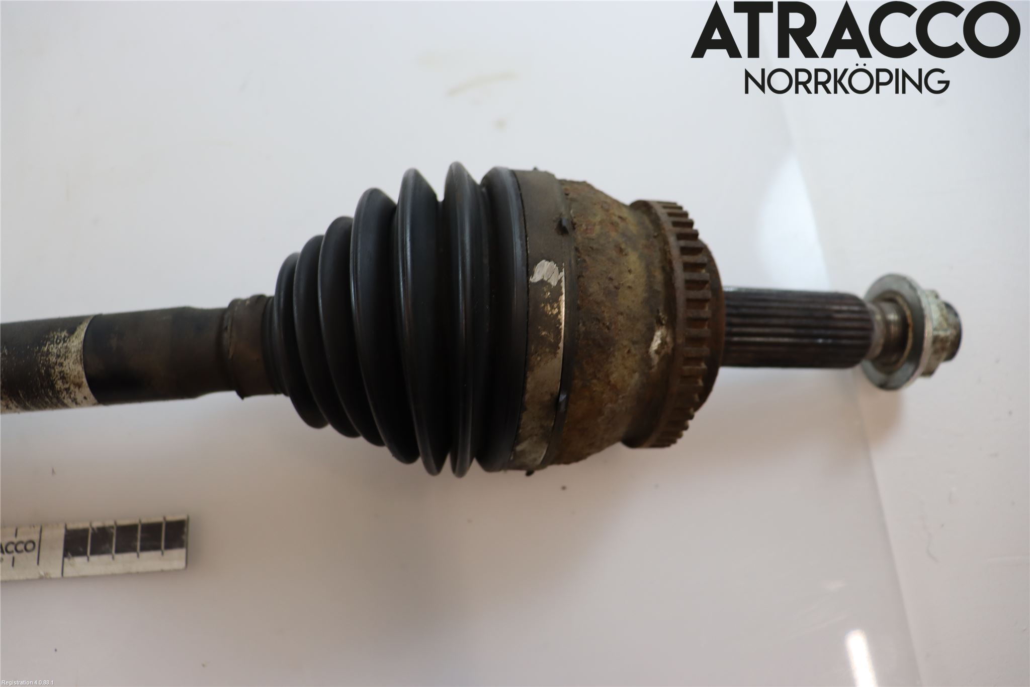 Kia CEED 06-12 Drivaxel Fram Höger
