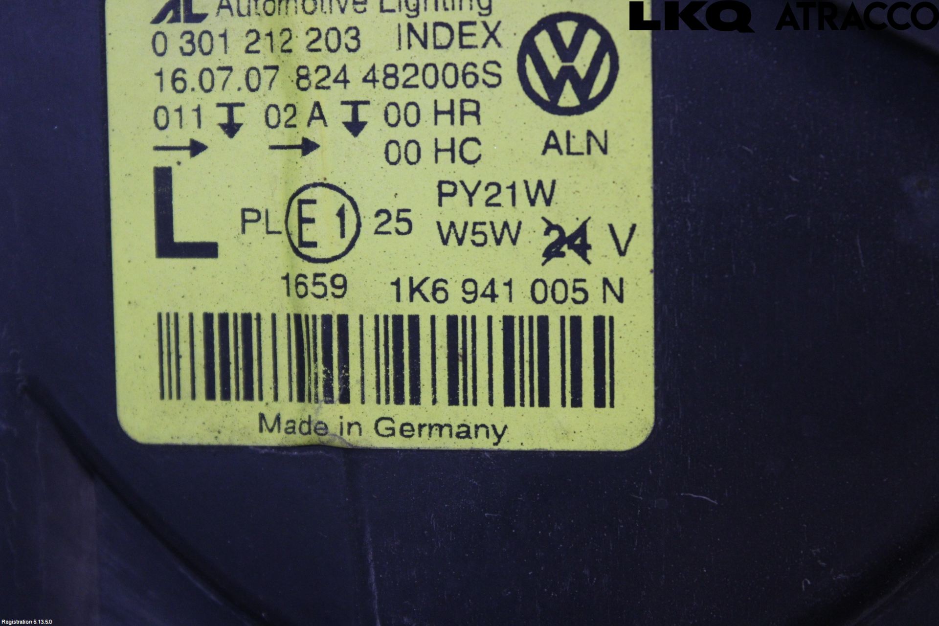 Volkswagen VW GOLF V 04-09 Strålkastare Vänster