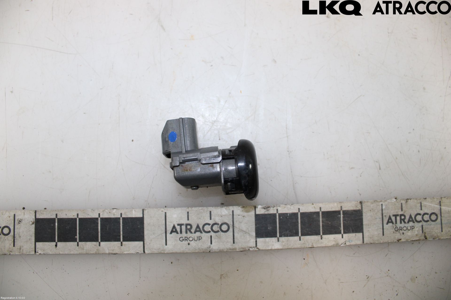 Mitsubishi OUTLANDER 07-12 Parkeringshjälp Backsensor