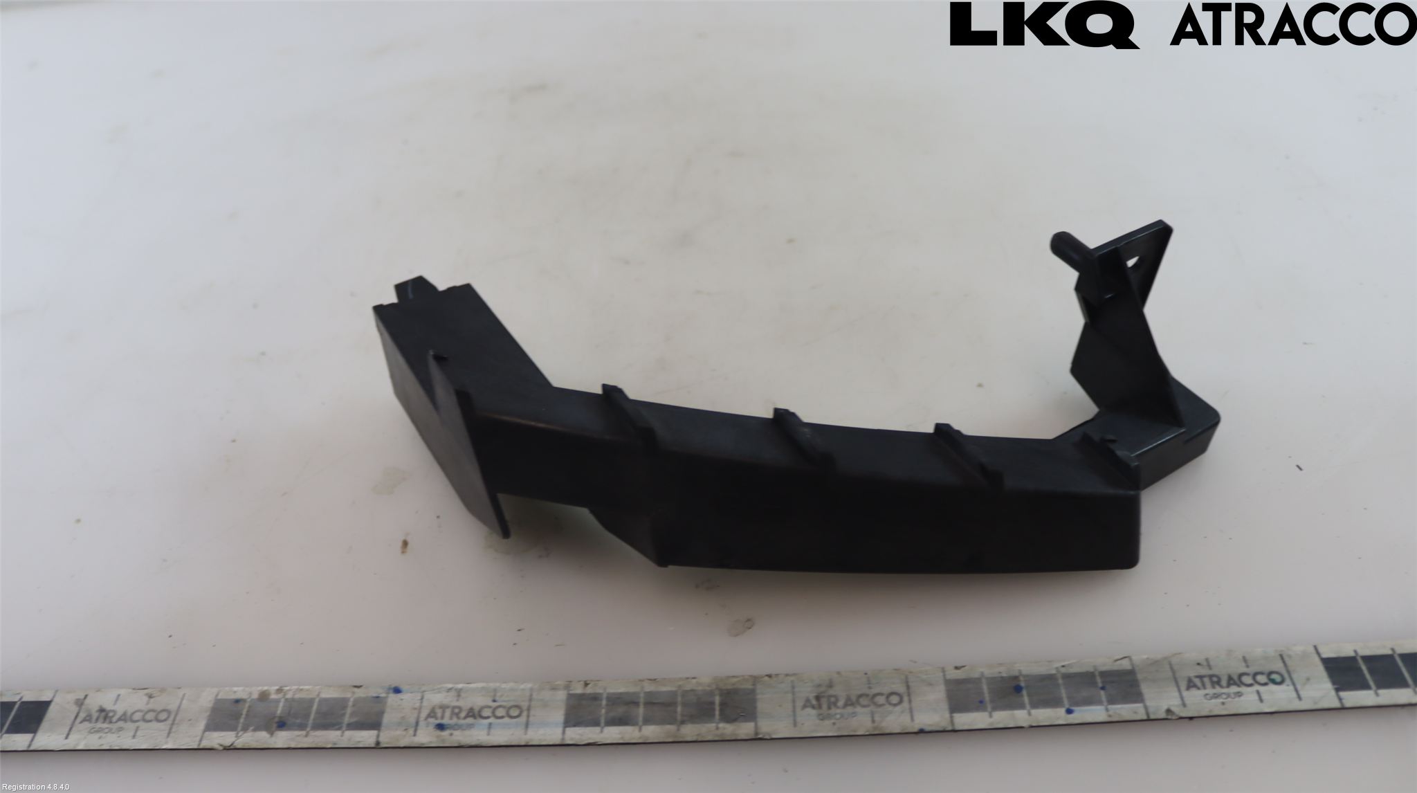 Mazda 6 08-13 Strålkast Fästsarg