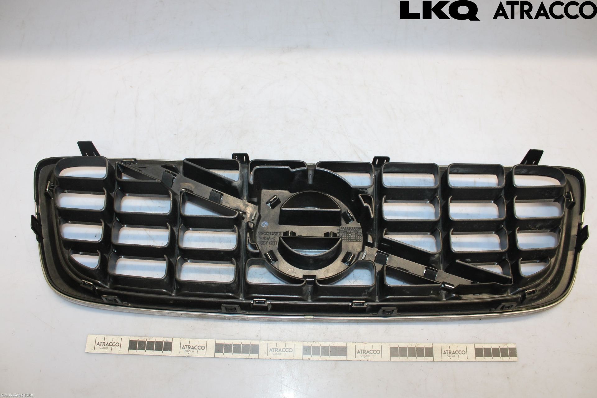 Volvo V70 08-13 Grill Komp