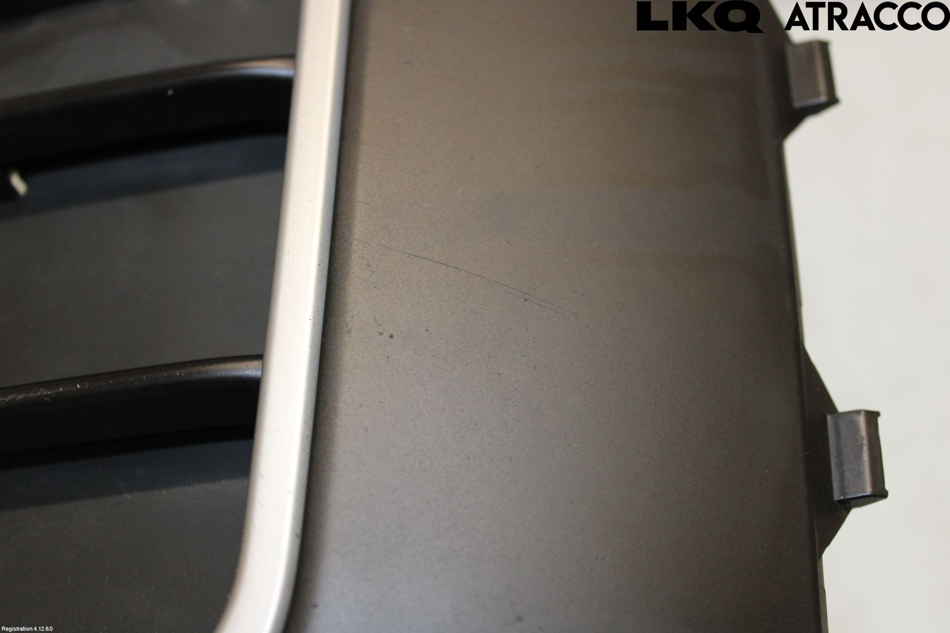 Audi Q2/SQ2 17- Grilldel Vänster