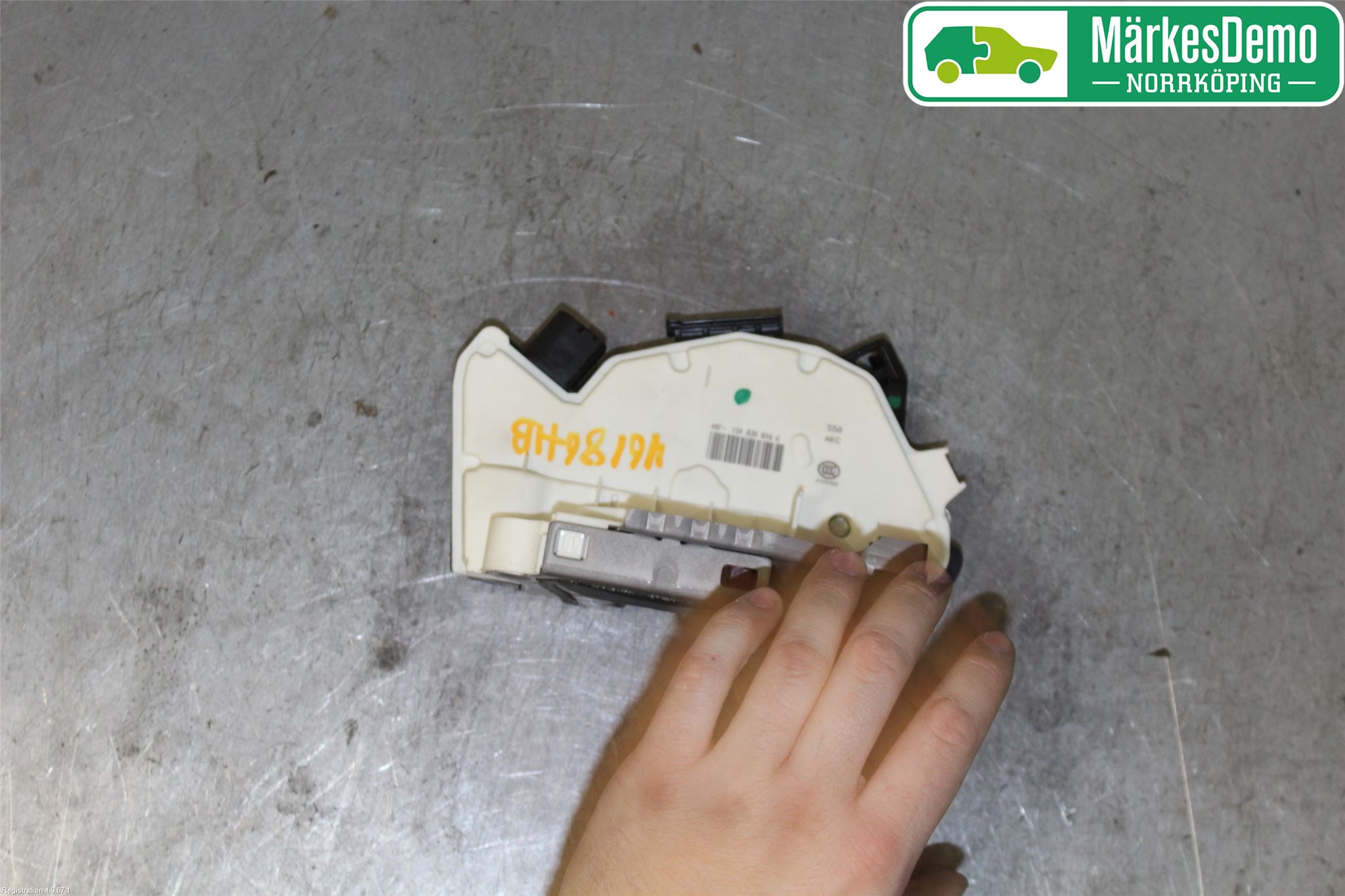 Volkswagen VW UP! / E-UP! Låskista-Dörrlås