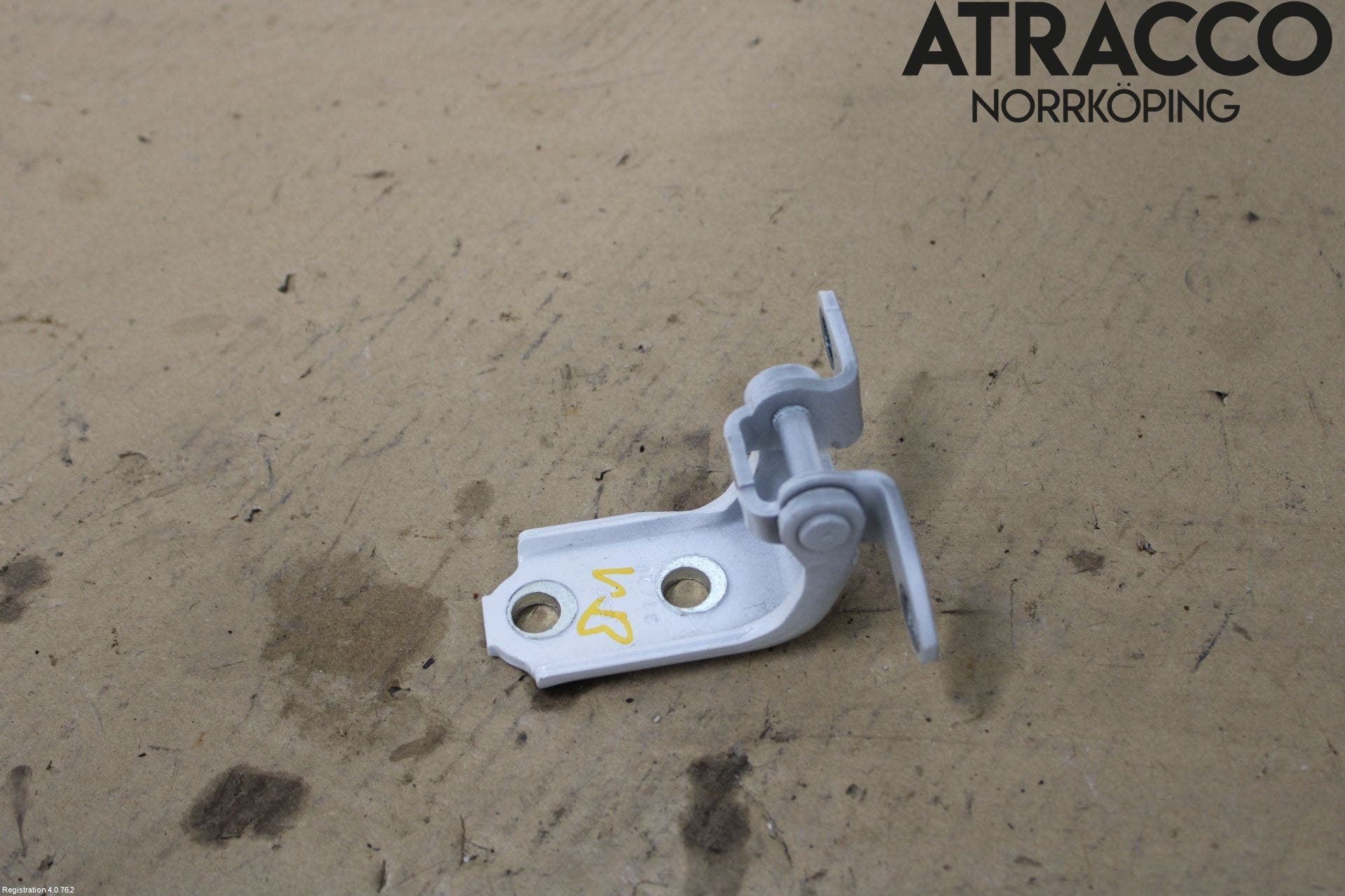 Toyota COROLLA 19- Dörrgångjärn