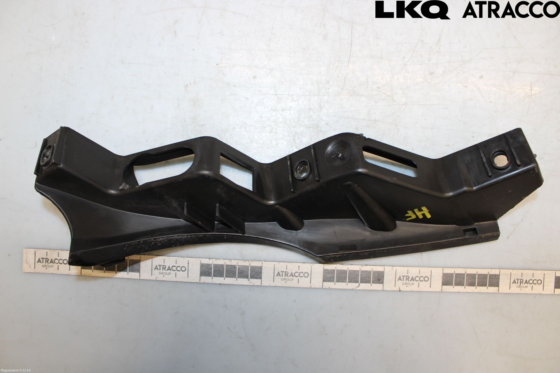 Volkswagen VW PASSAT 05-11 Stötfångarfäste Fram Hö