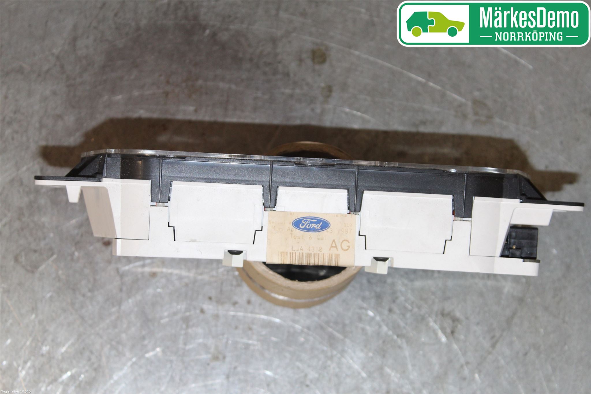 Jaguar XK8/XKR   96-06 Instrument Övrigt