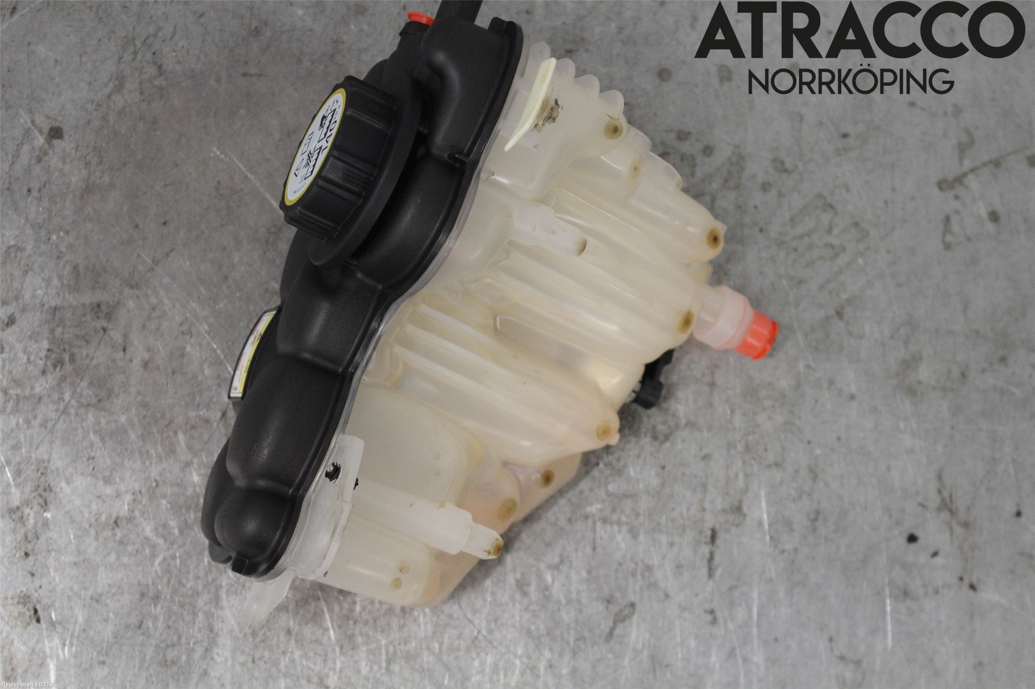 Jaguar F-PACE Expansionstank