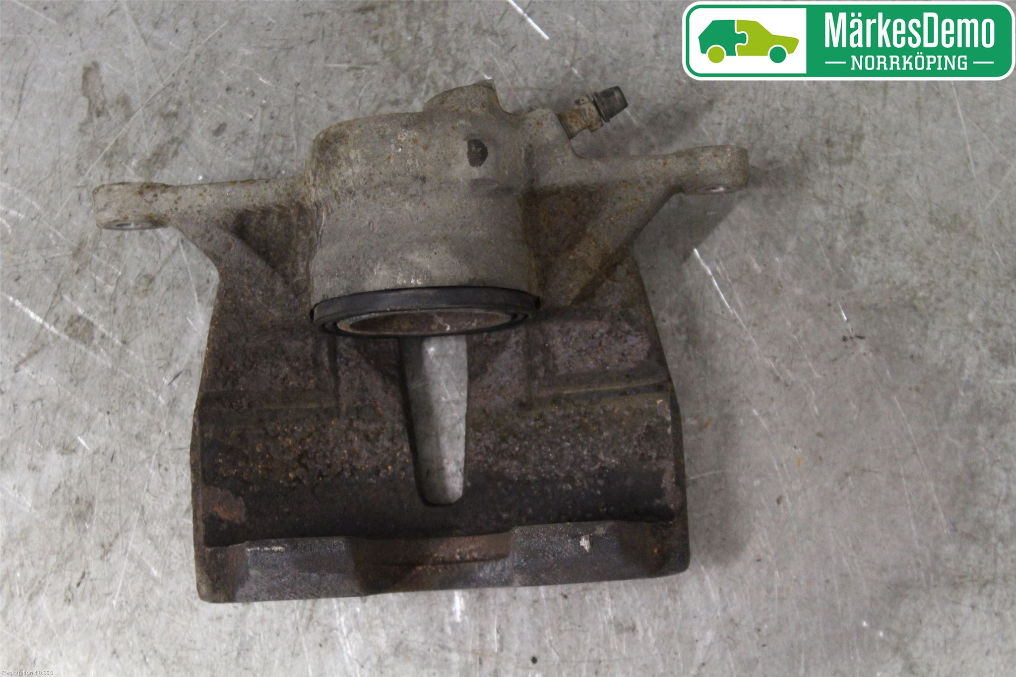 Volkswagen VW TIGUAN 16-24 Bromsok Fram Höger