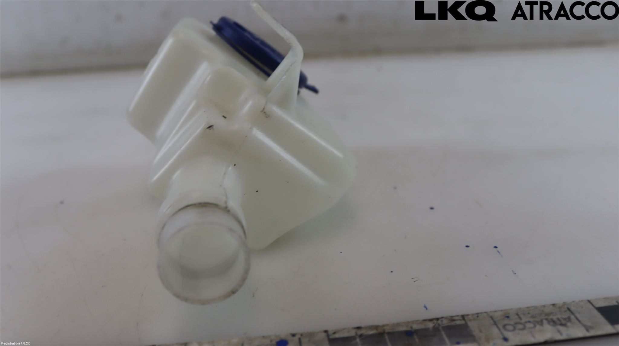 Peugeot 308 14-21 Spolartank Påfyllningsrör