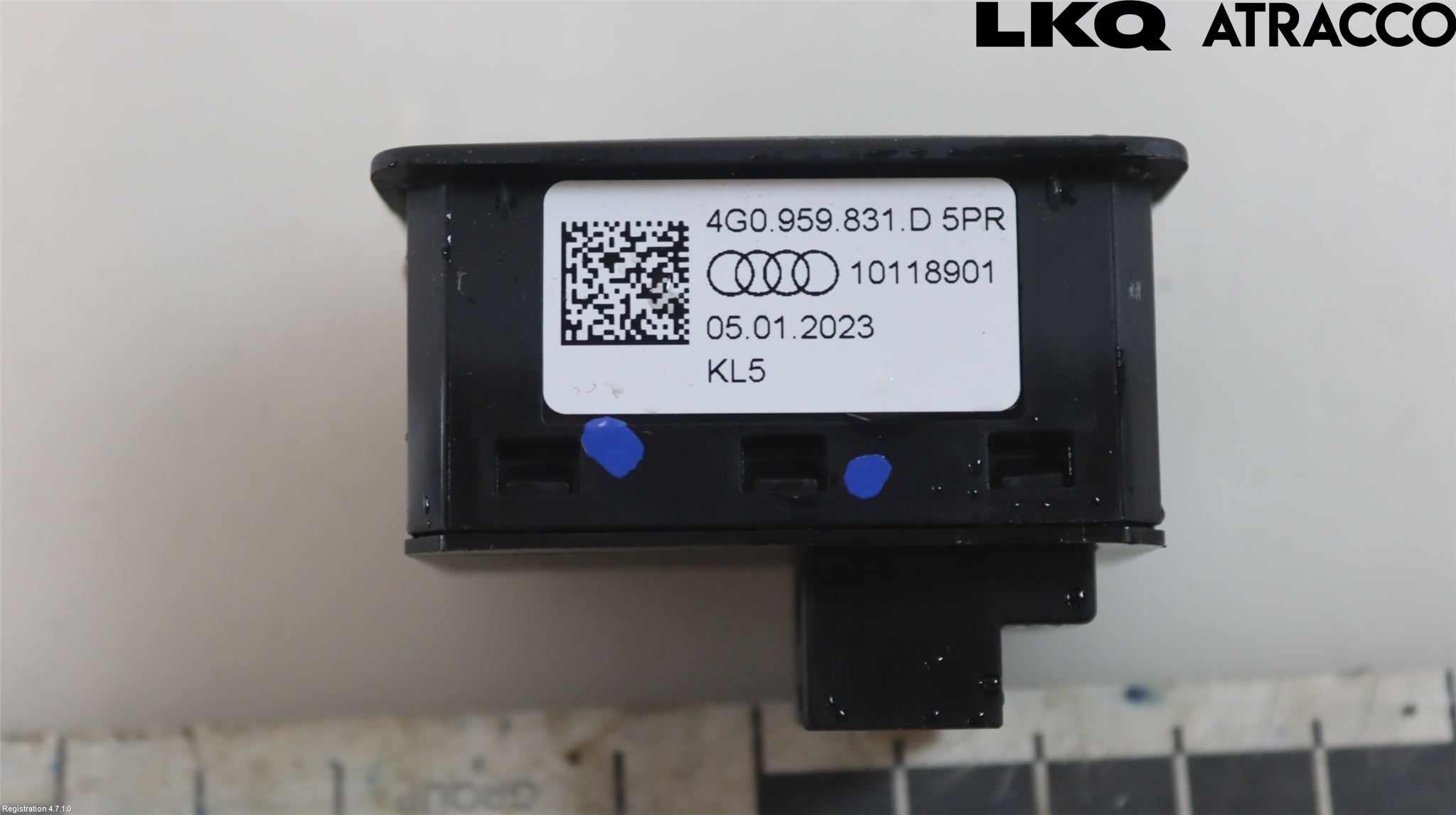 Audi Q4 E-TRON FZ 22- Strömställare Baklucka