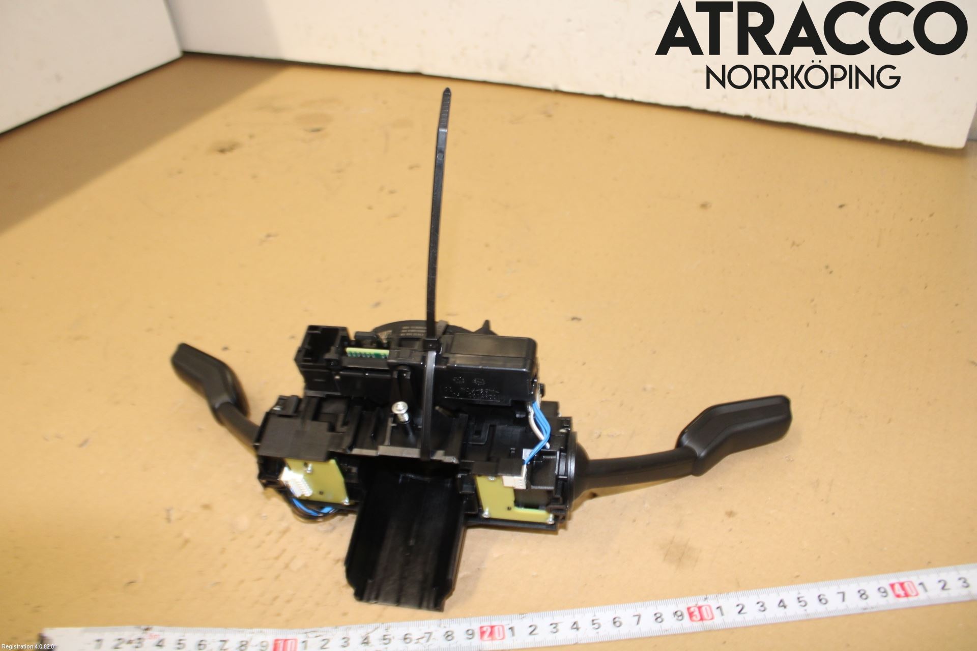 Volkswagen VW GOLF / E-GOLF VIII 20- Spakcentral