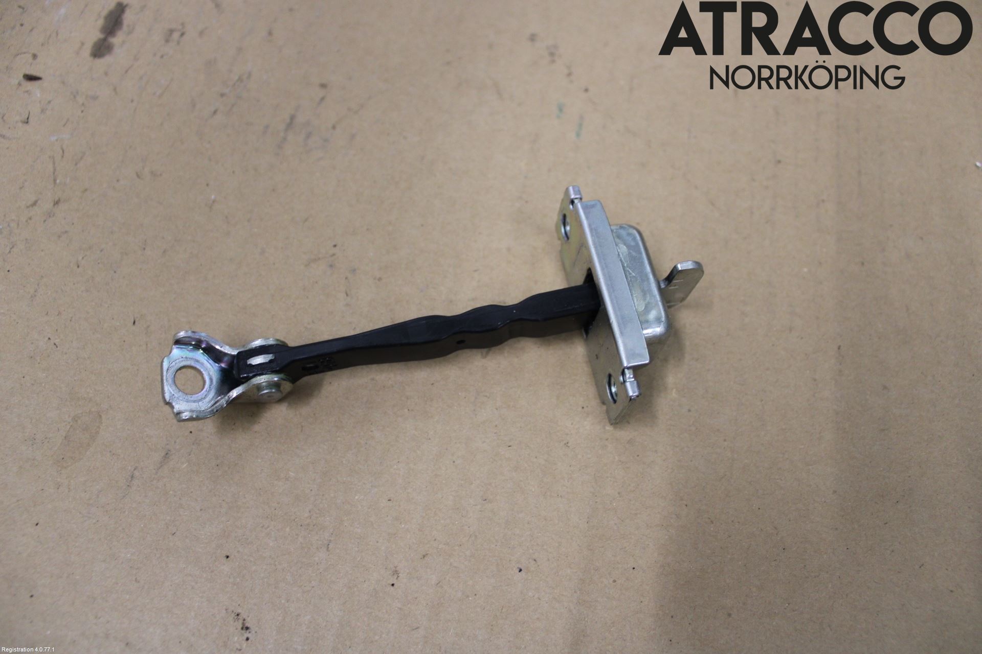 Toyota YARIS XP21 20- Dörrstopp