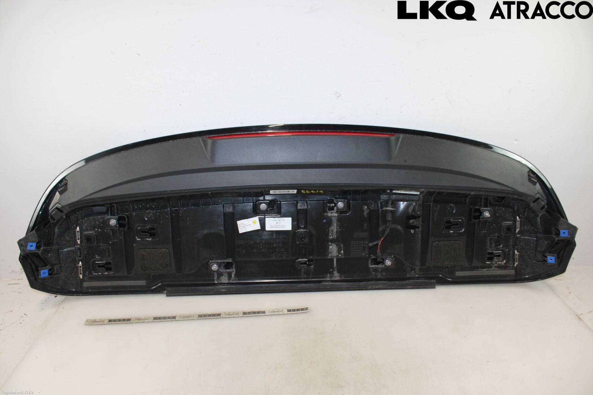 Volkswagen VW ID.7/TOURER 24- Spoiler Baklucka