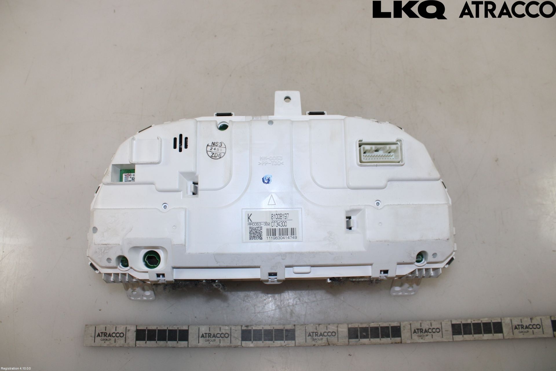 Mitsubishi OUTLANDER 07-12 Instrument Komb