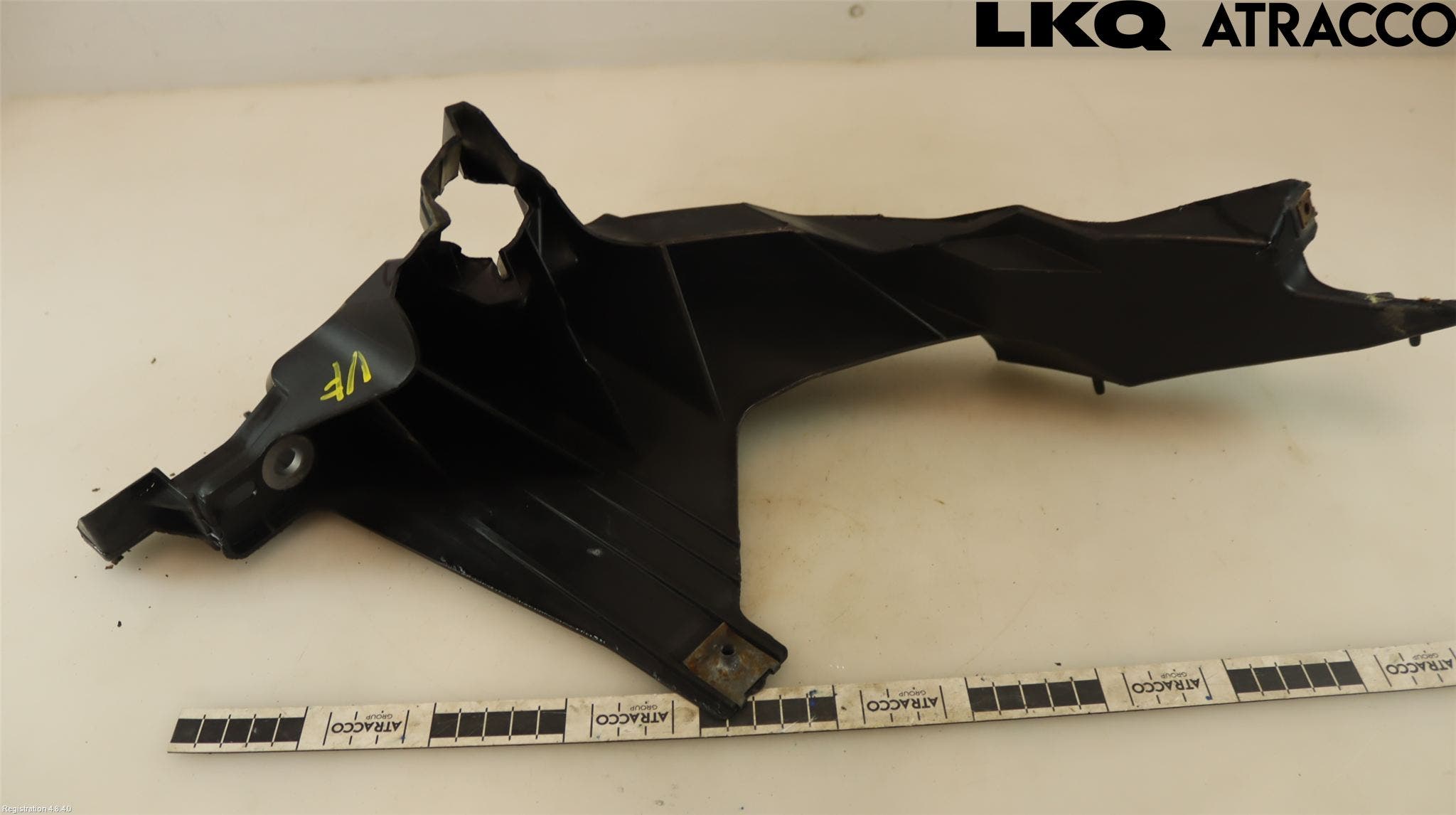 Audi A1/S1 11-18 Strålkast Fästsarg