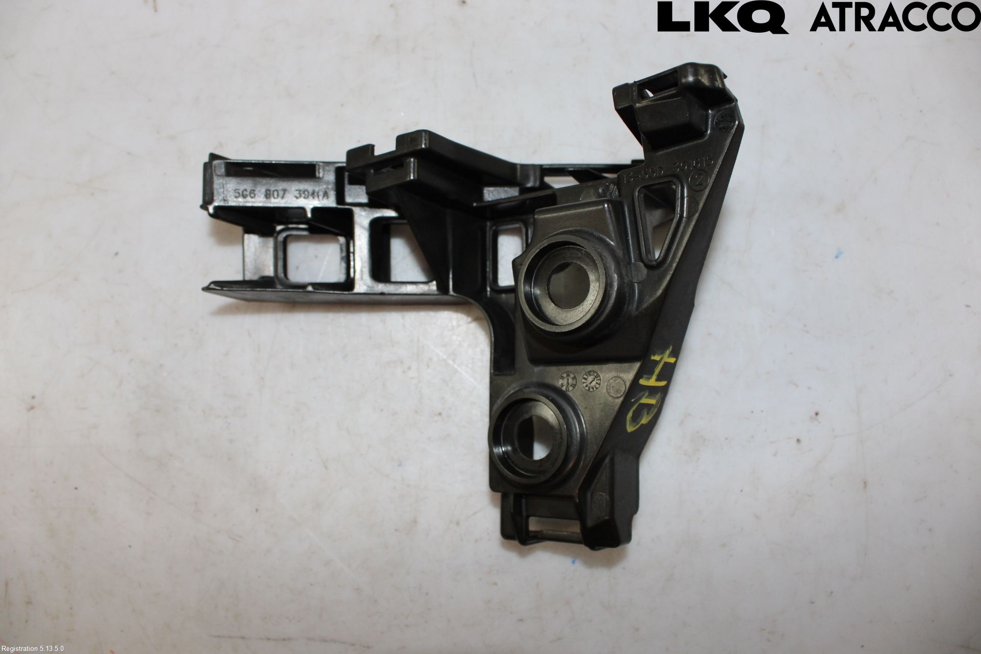 Volkswagen VW GOLF / E-GOLF VII 13-20 Stötfångarfäste Bak Hö