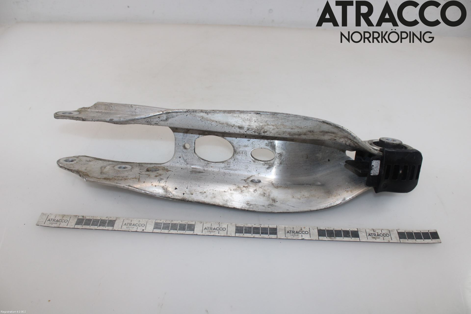 Audi A6 F2/C8 19- Bärarm Bak Höger