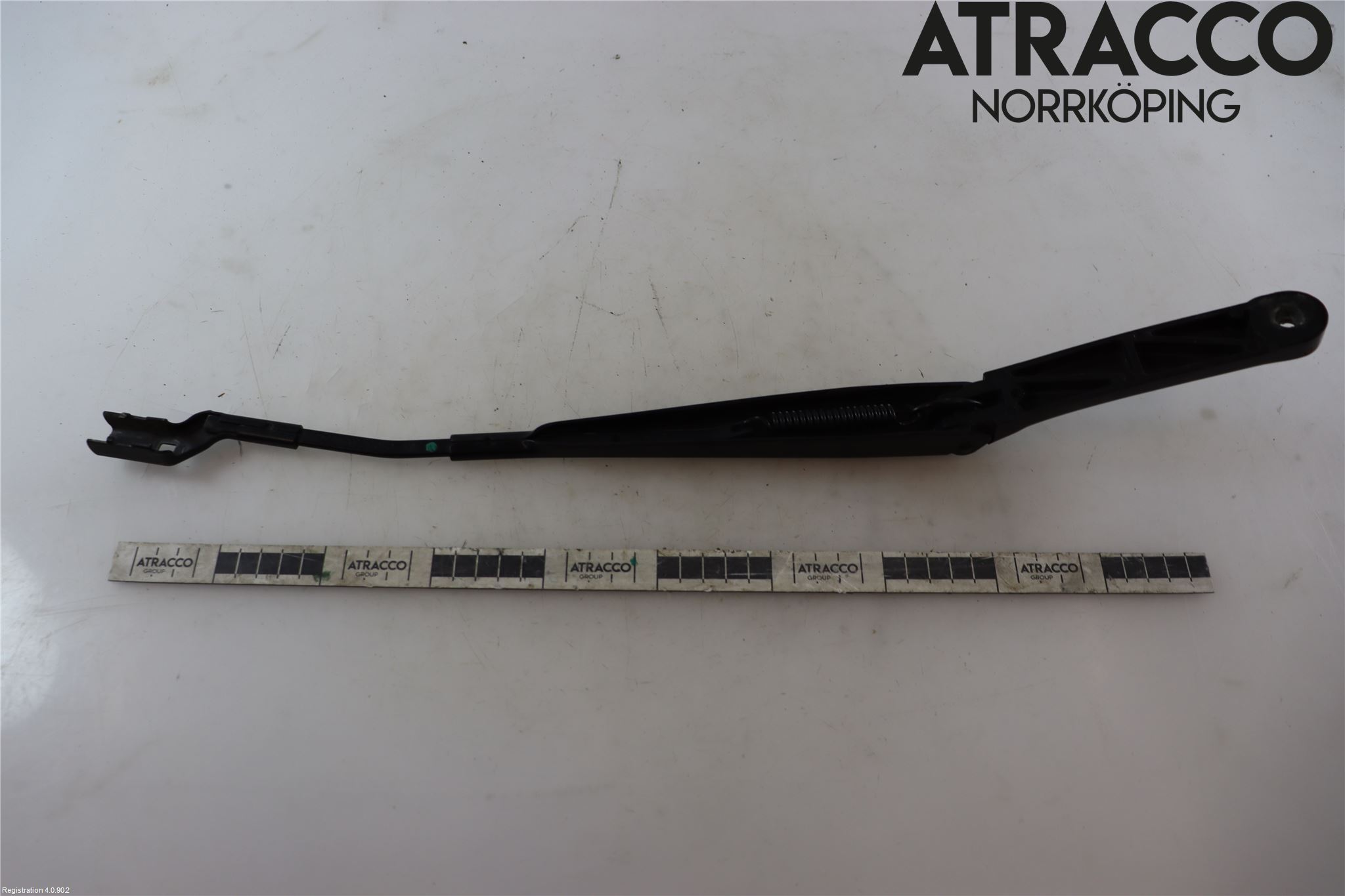 Volkswagen VW PASSAT 11-14 Torkararm Armar Vindruta