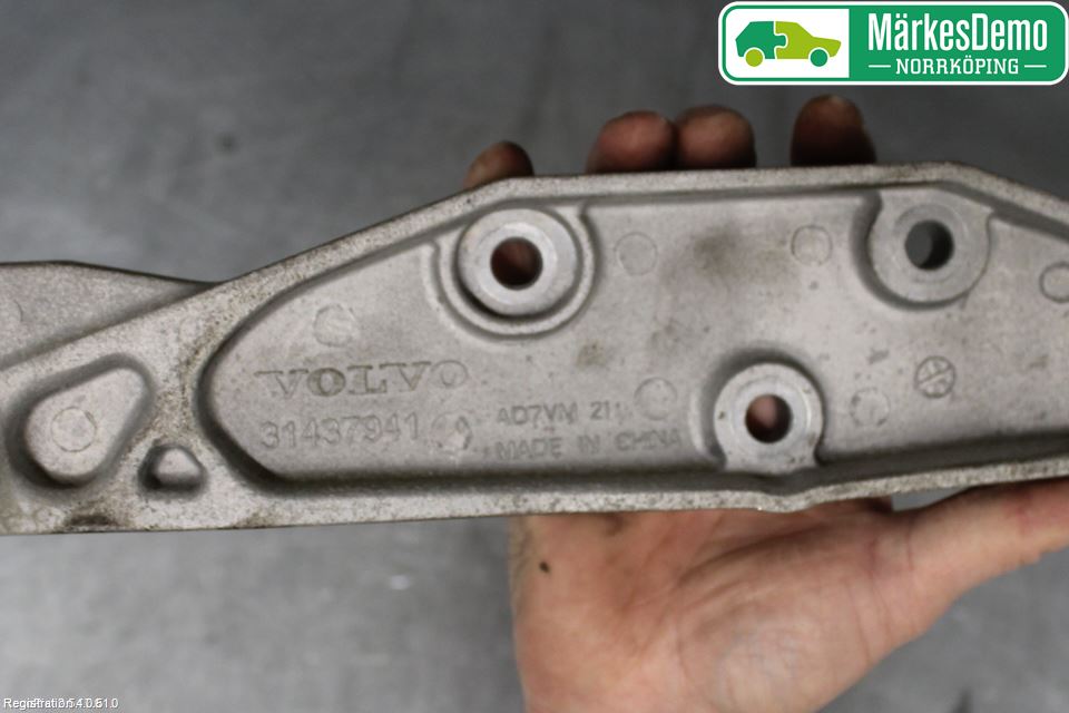 Volvo V90 17->> Bakaxelbalk