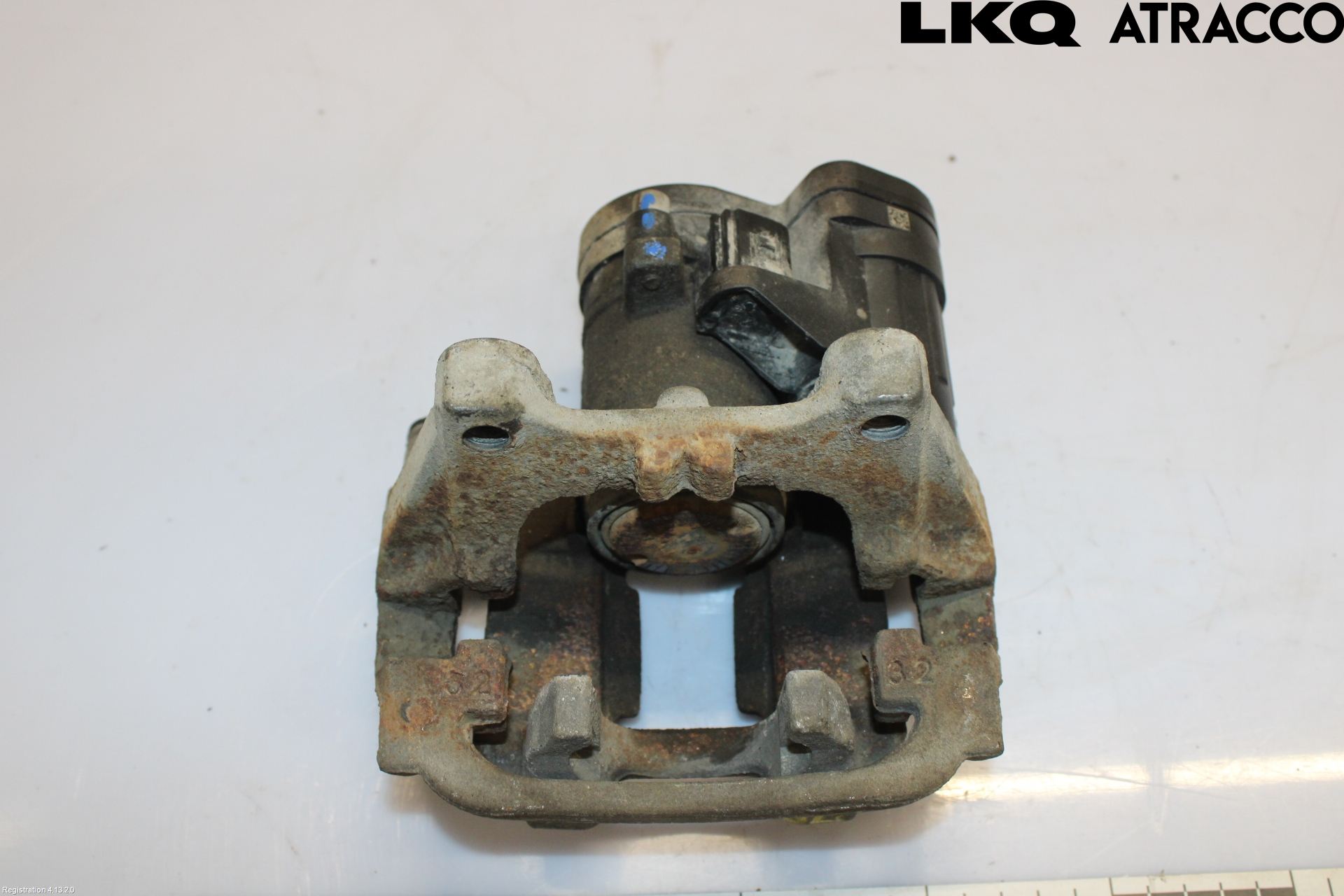 MG 4 23- Bromsok Bak Höger