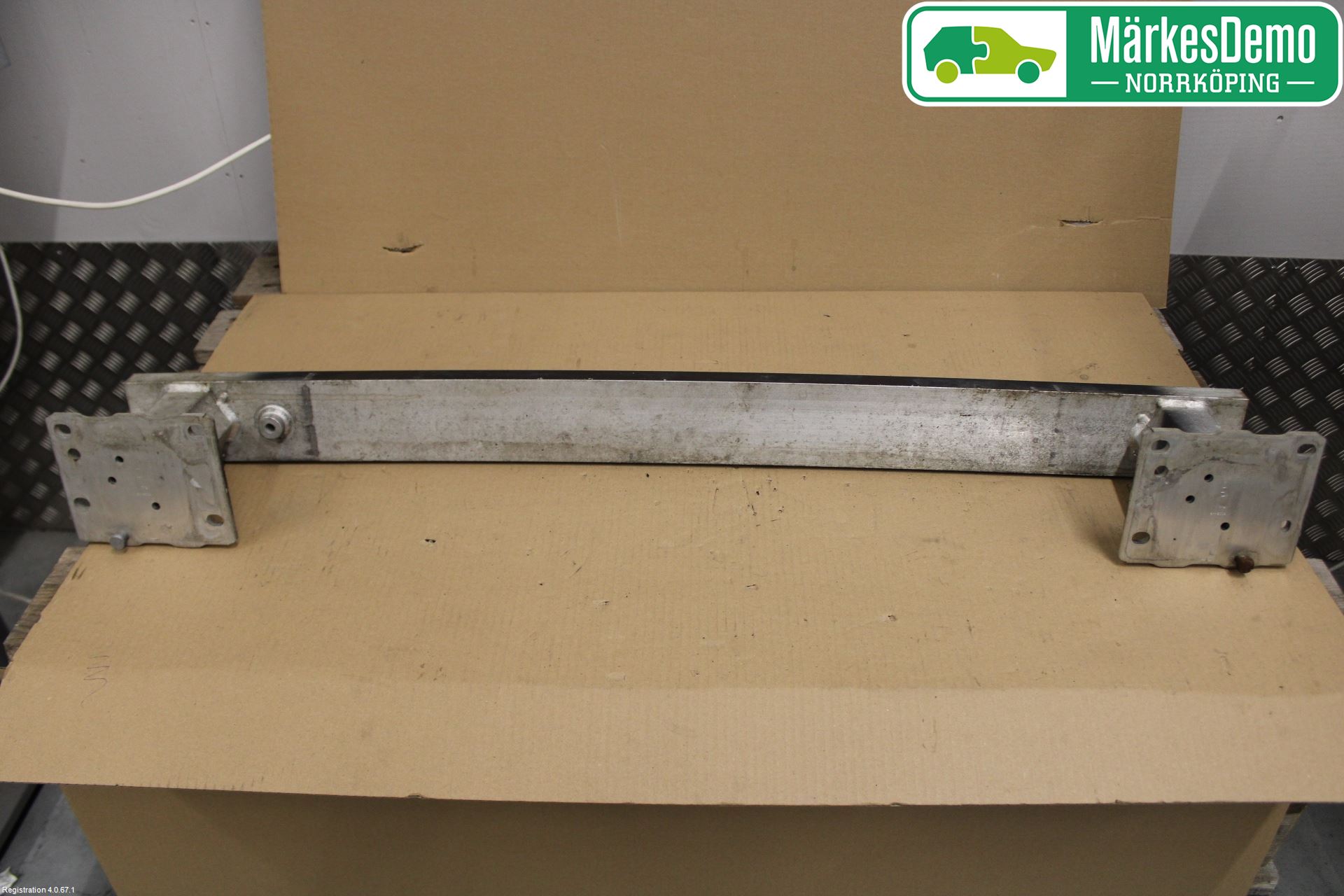 Peugeot 307     05-08 Stötfångarbalk Fram