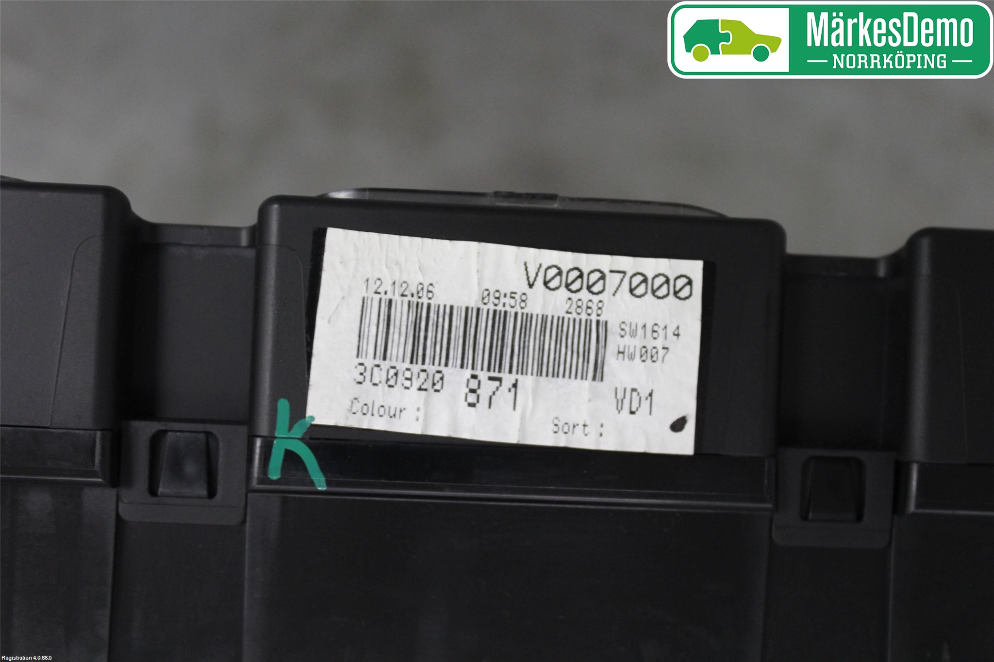 Volkswagen VW PASSAT 05-11 Instrument Komb