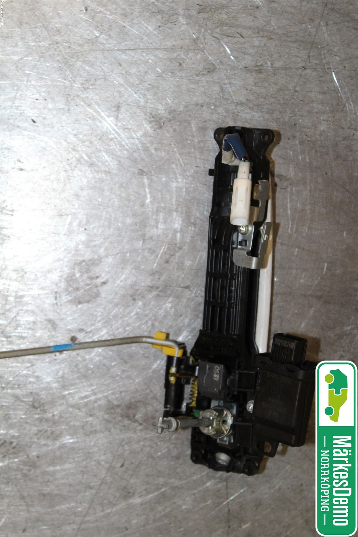 Toyota AURIS 10-12 Dörrhandtag Yttre Vä