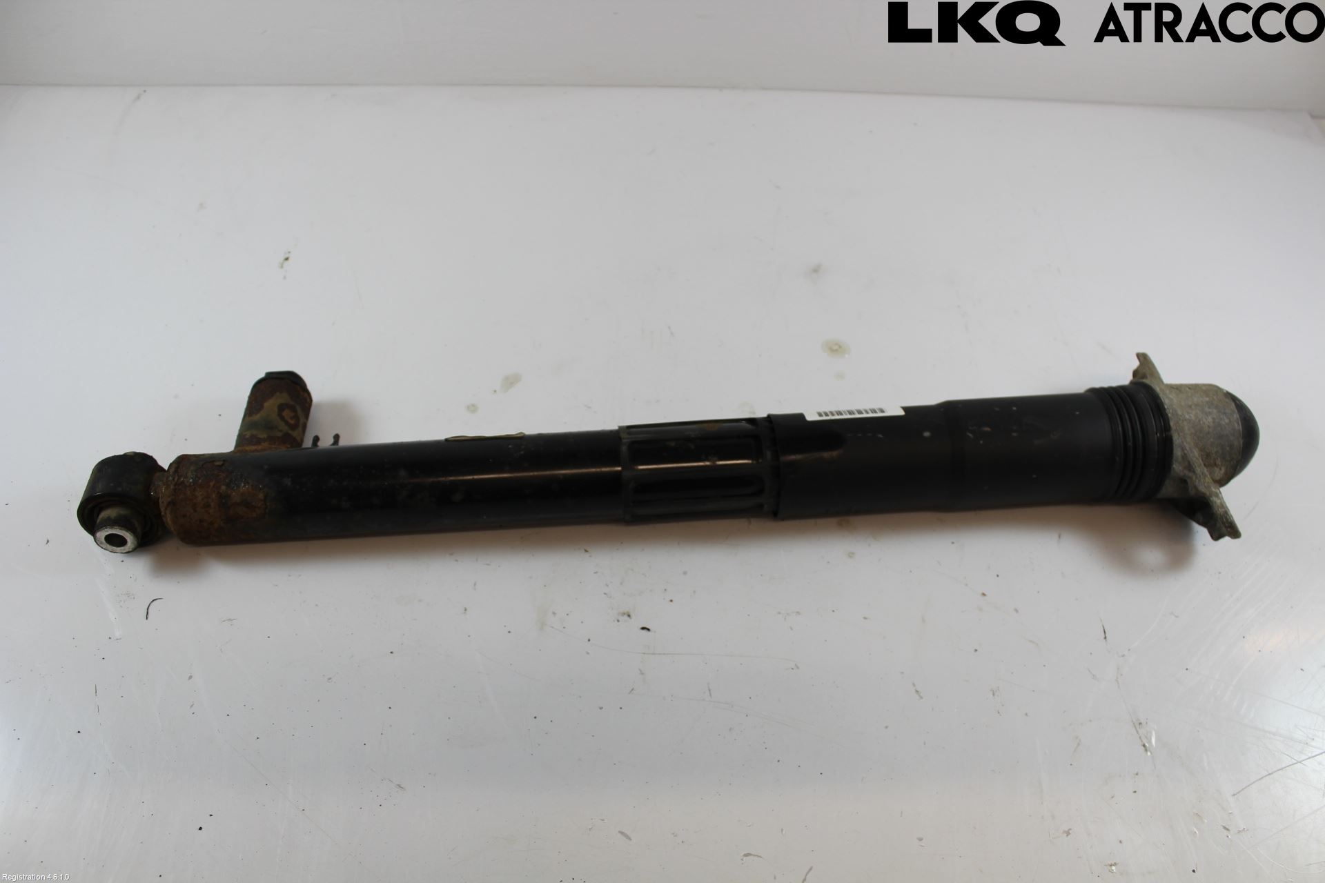 Volkswagen VW PASSAT 15-19 Stötdämpare Bak