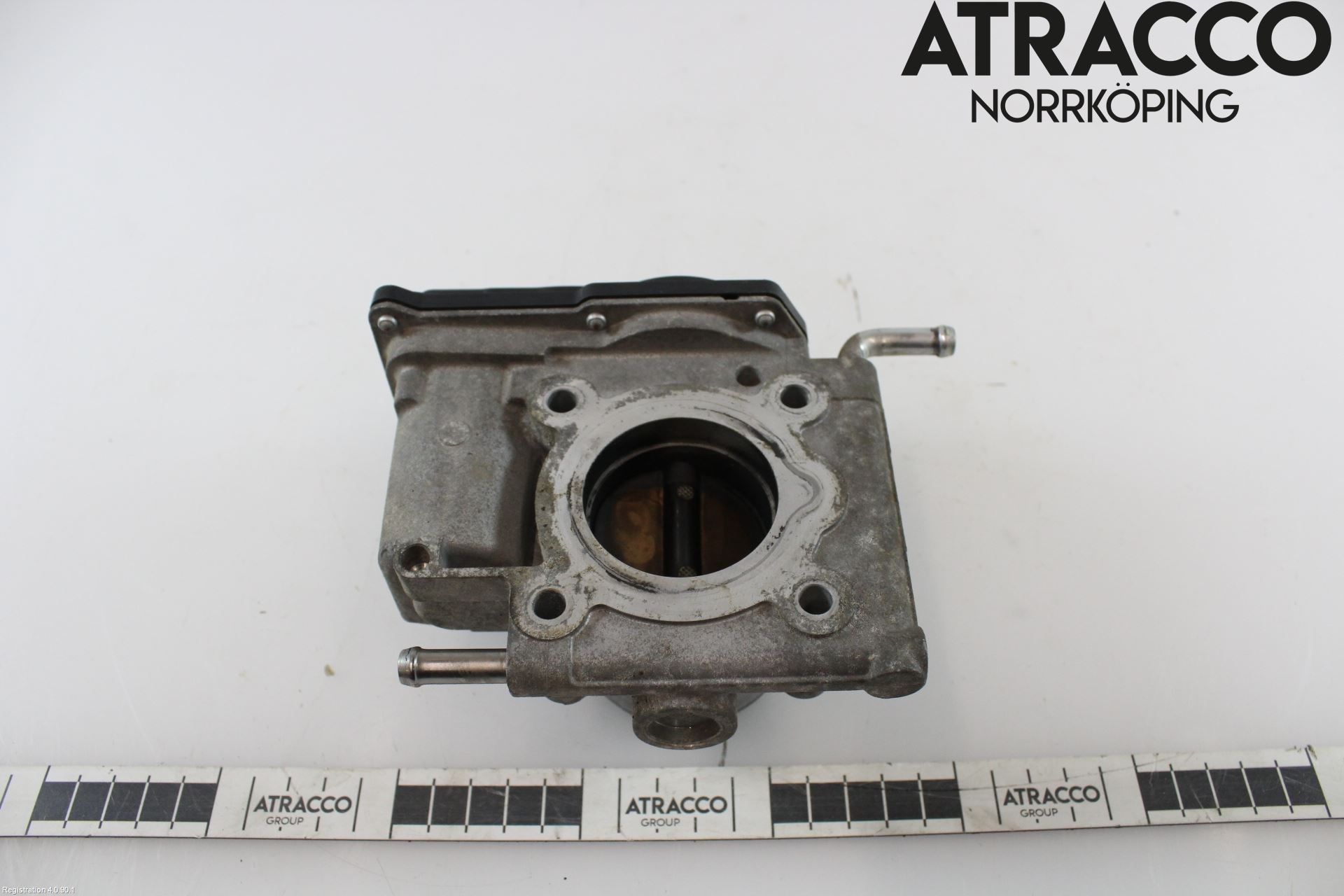 Mazda 2 (DE) 08-15 Injspjällhus