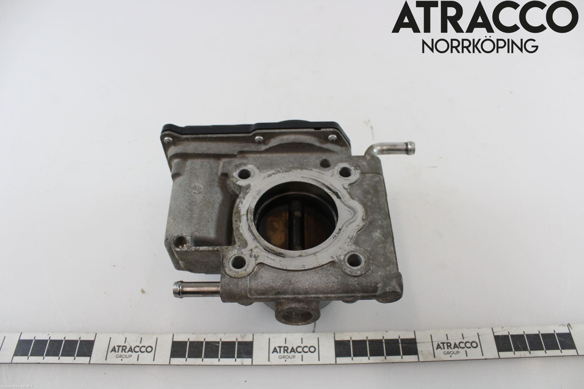 Mazda 2 (DE) 08-15 Injspjällhus