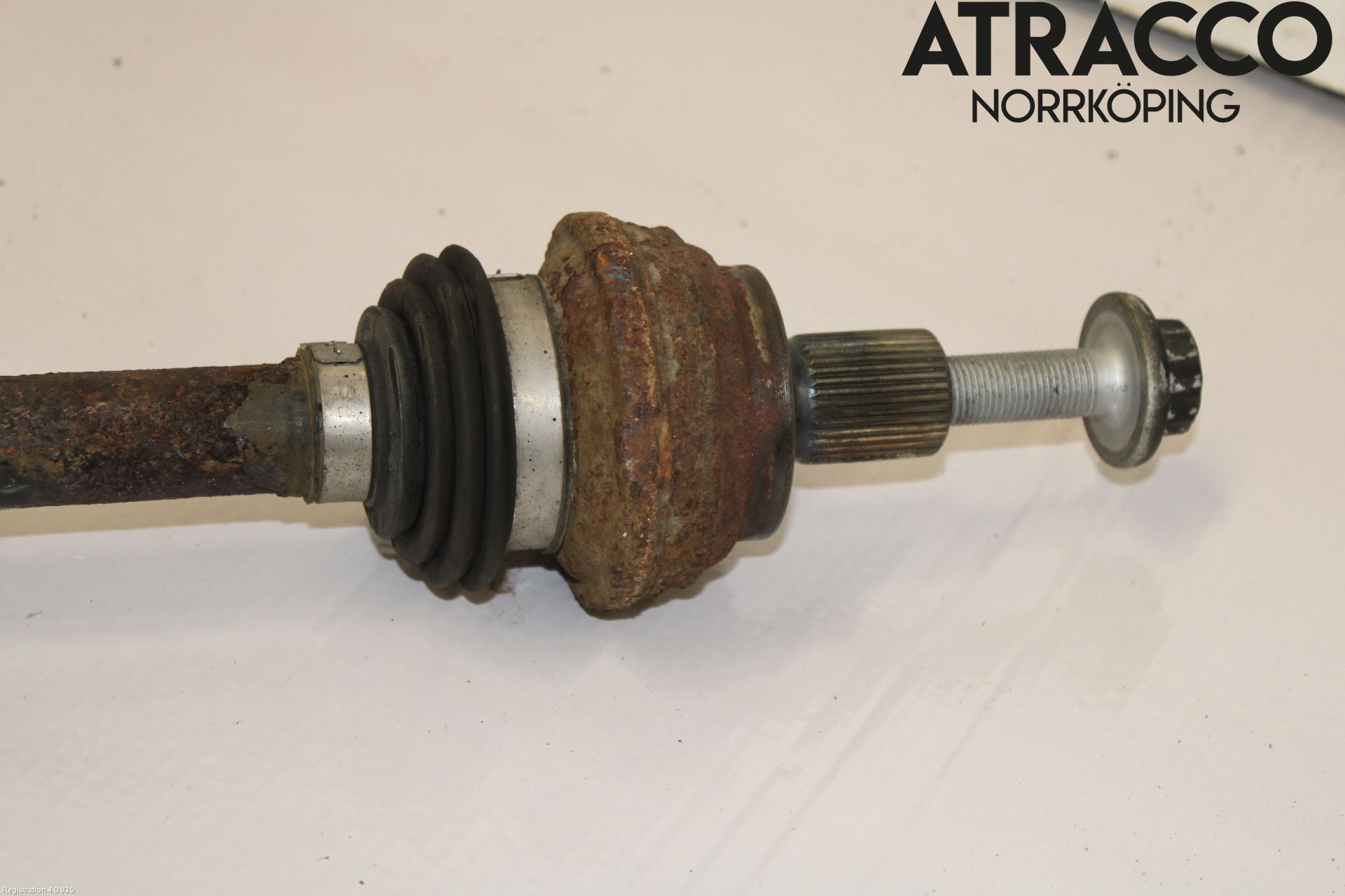 Audi A3/S3 8V 13-20 Drivaxel Bak Höger