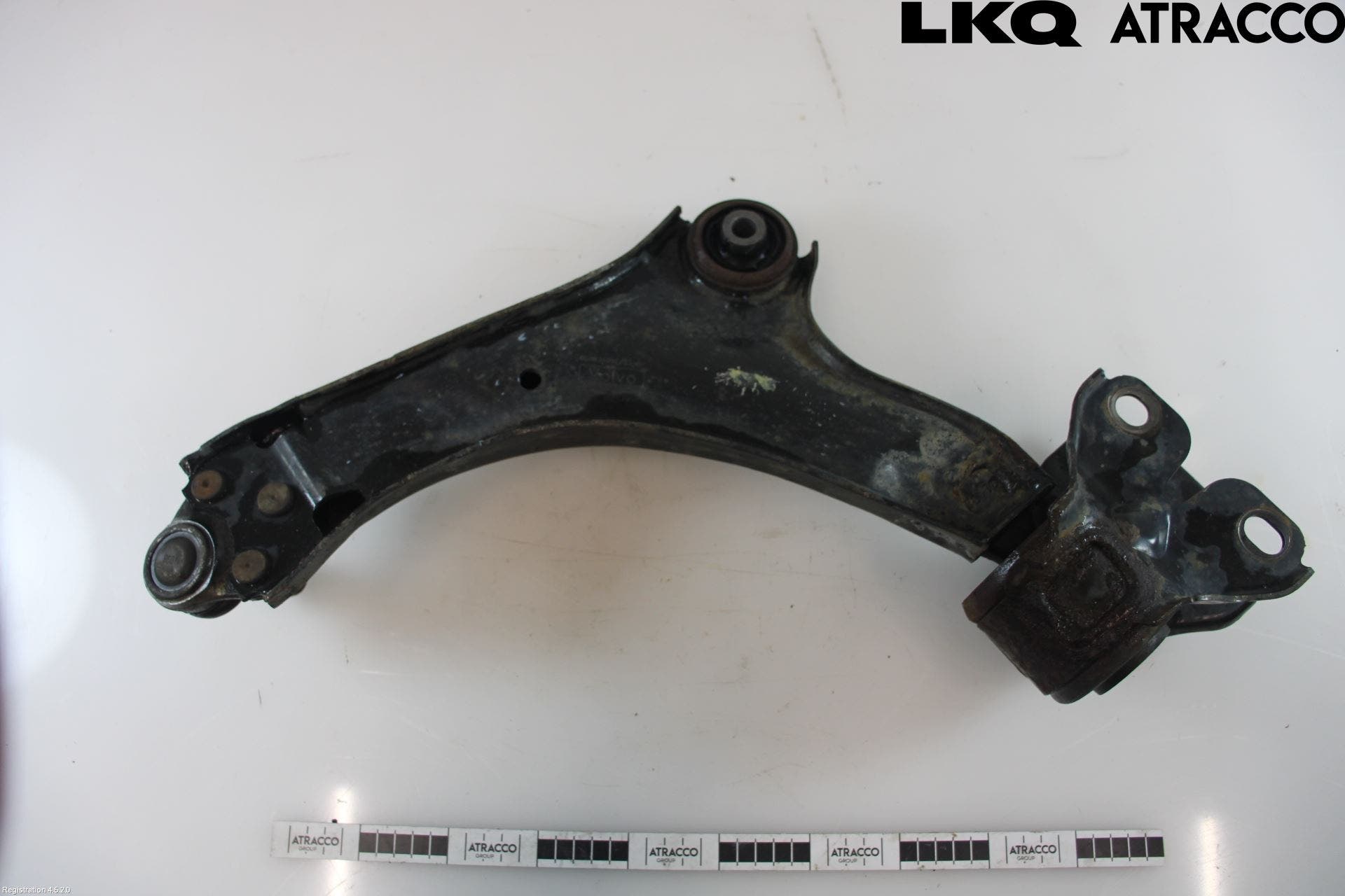 Volvo S80 07-13 Bärarm Fram Undre Hö