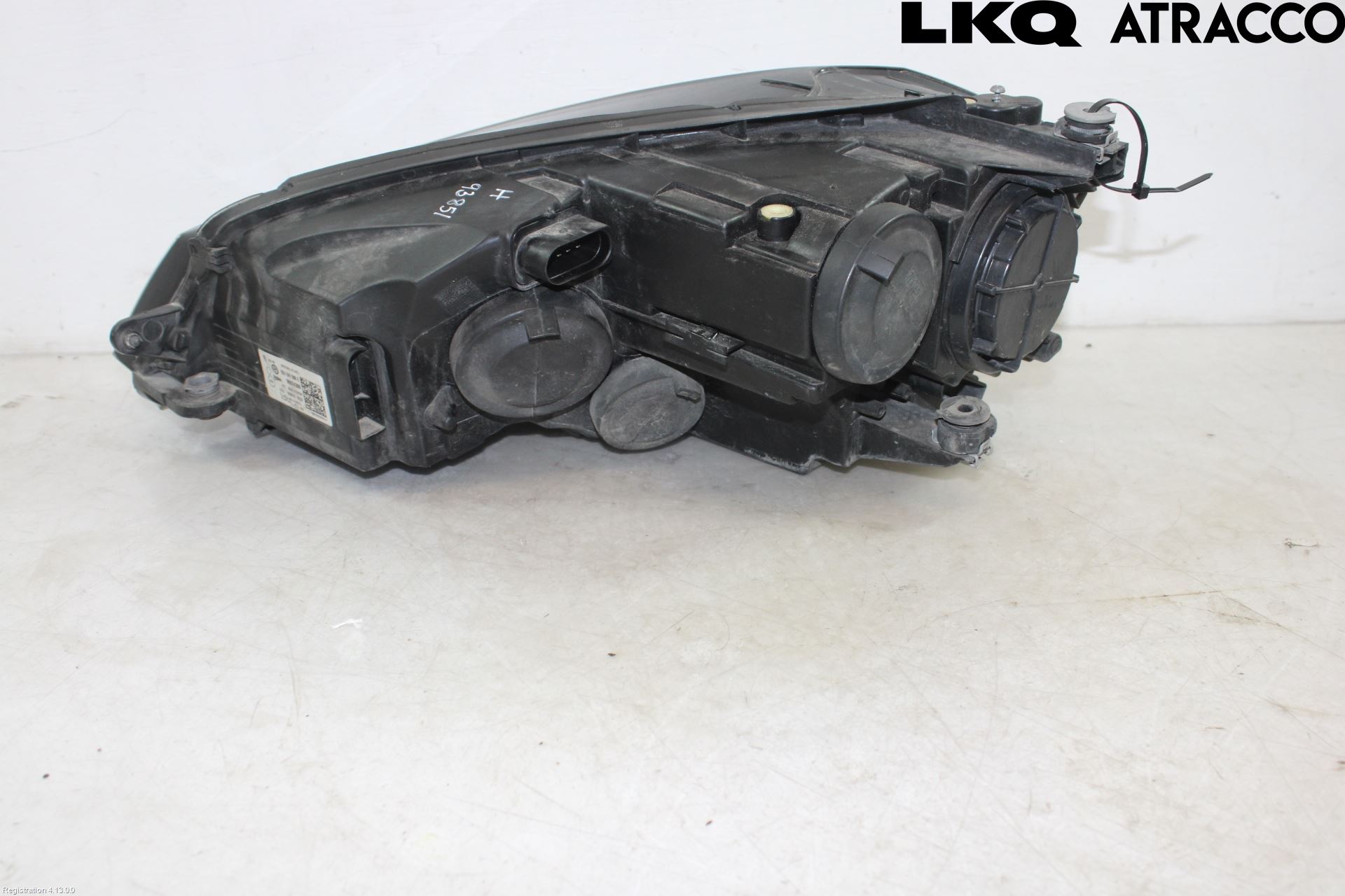 Volkswagen VW GOLF / E-GOLF VII 13-20 Strålkastare Höger