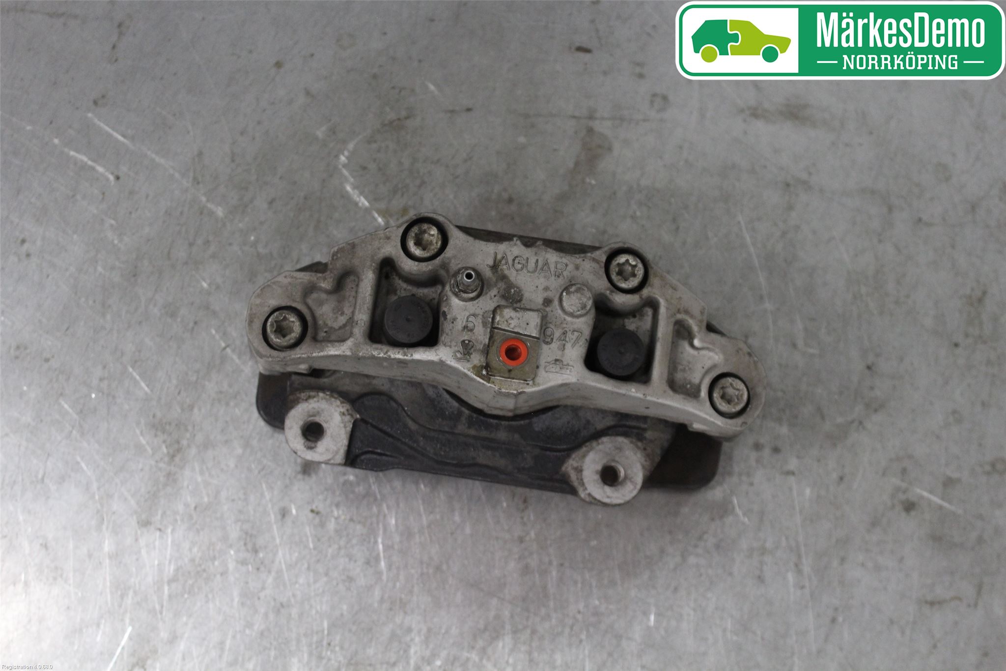 Jaguar XK/XKR 06-14 Bromsok Fram Höger