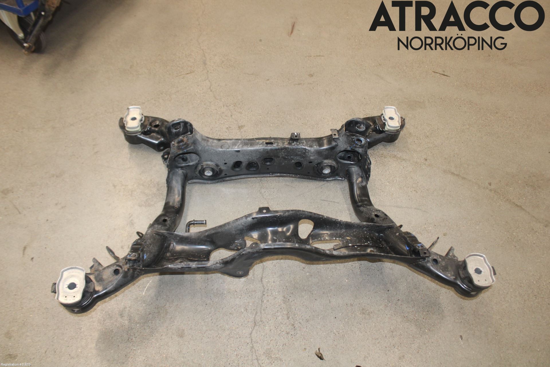 Audi Q5/SQ5 17- Bakaxelbalk