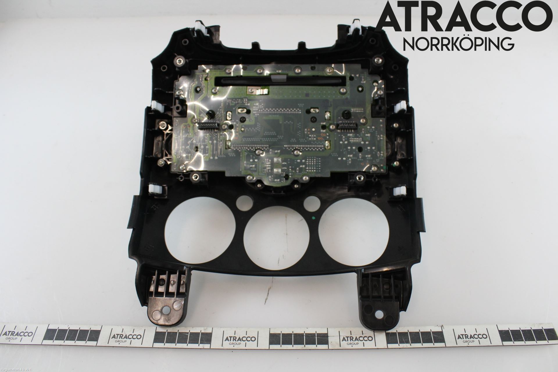 Mazda 2 (DE) 08-15 Cd Radio - Multimediapanel