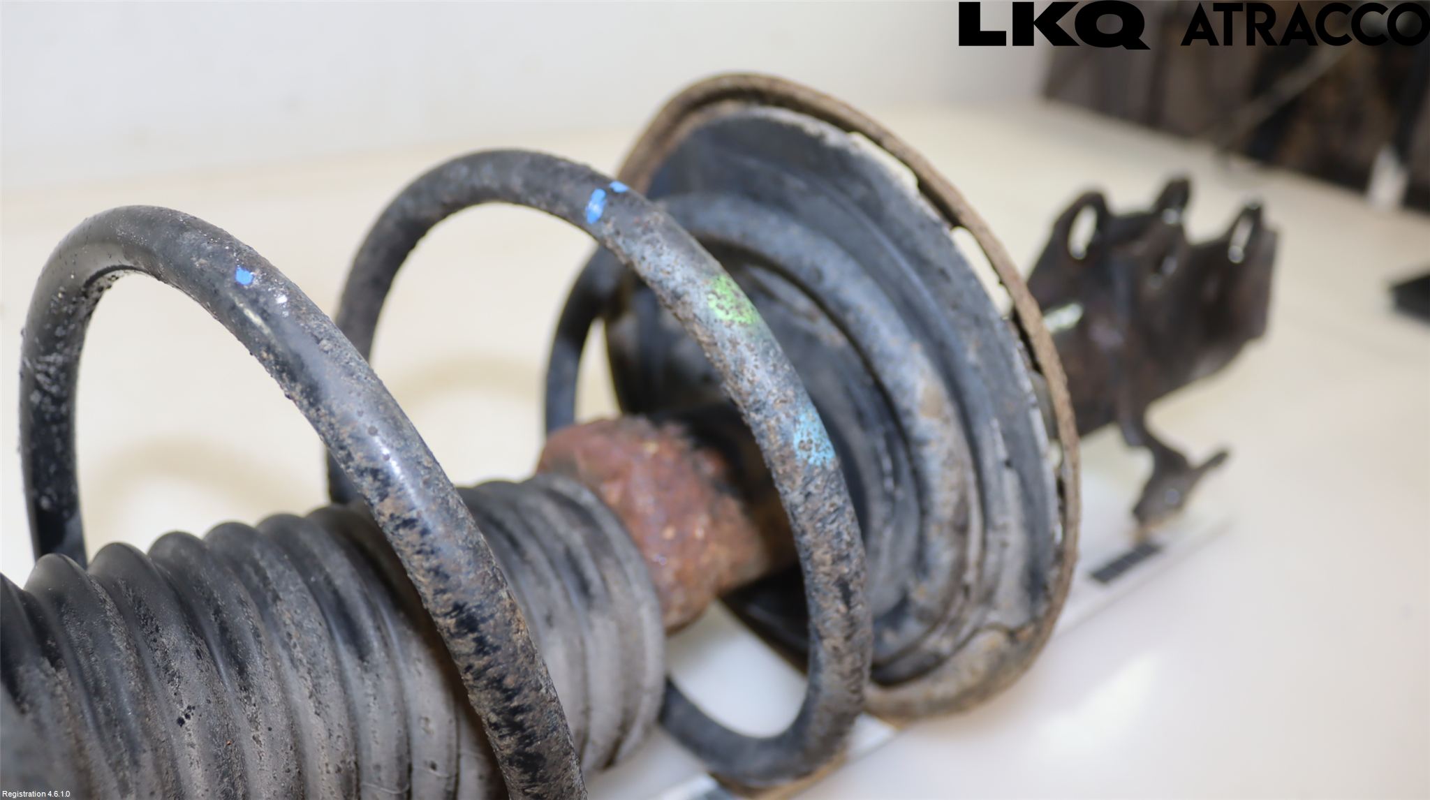 Toyota AURIS 13-19 Fjäderben Fram Höger