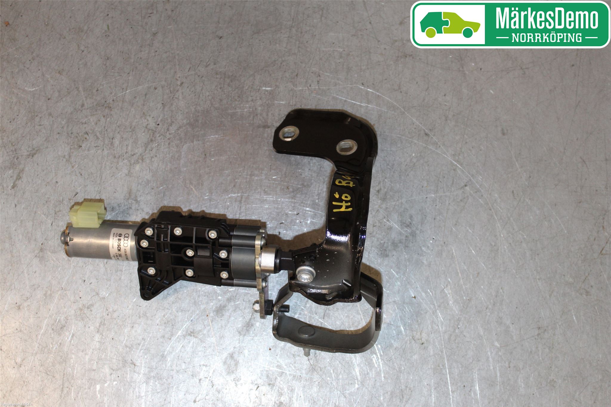 Audi A6 ALLROAD 12-18 Bakluckeöppnare Automatisk