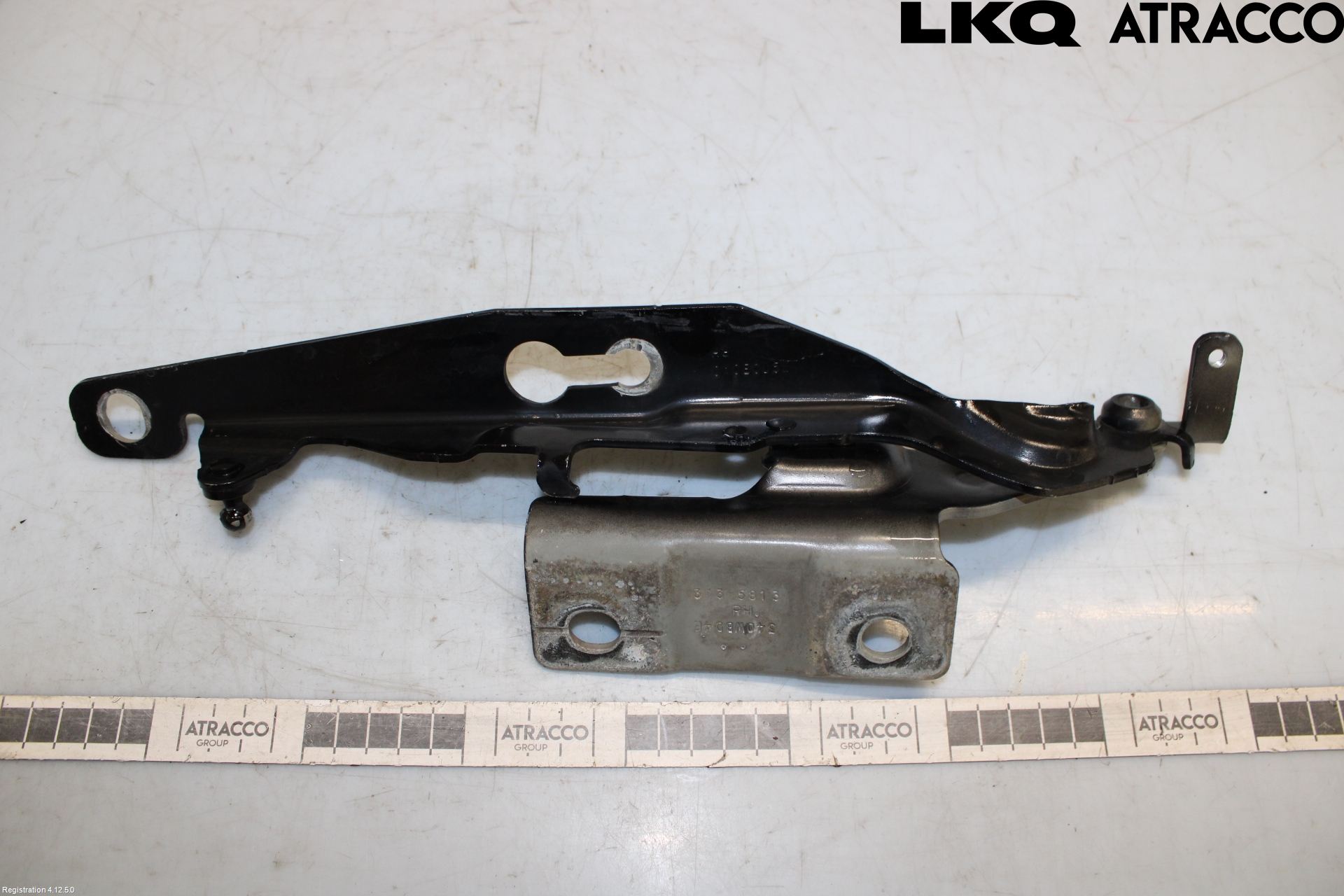 Volvo V60 14-18 Huvgångjärn