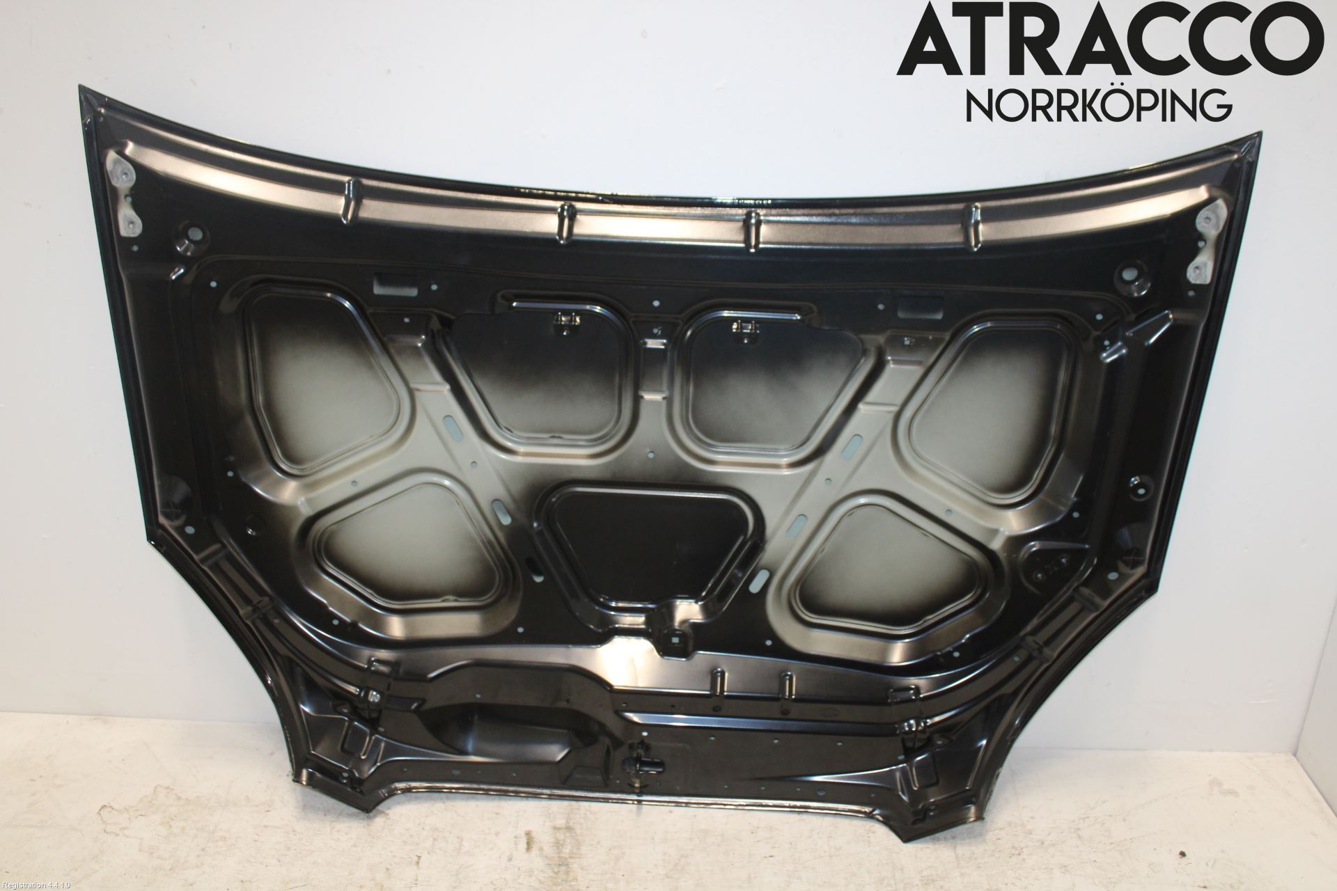 Kia CARENS II 07-12 Huv Fram