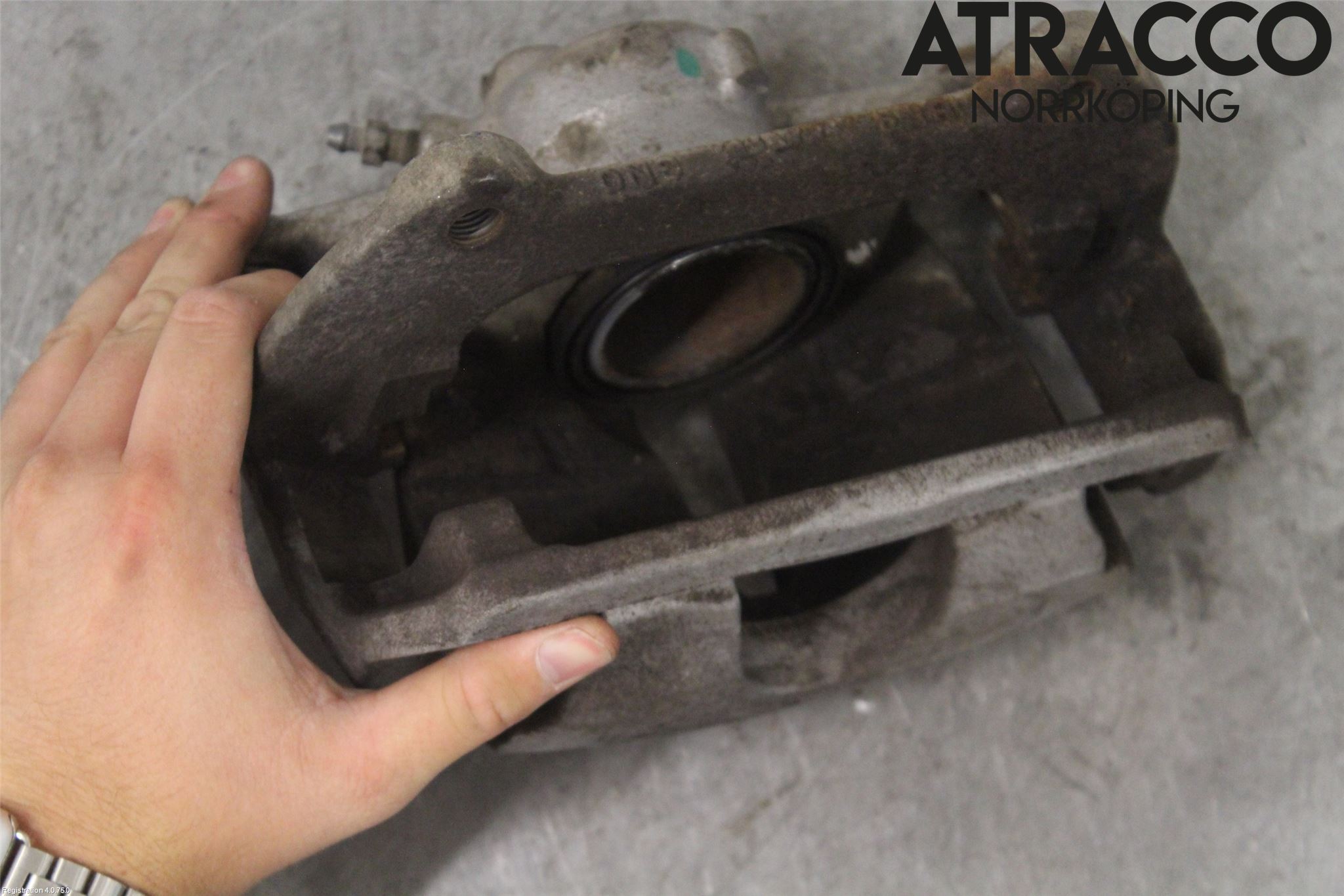 Skoda SUPERB 09-15 Bromsok Fram Vänster