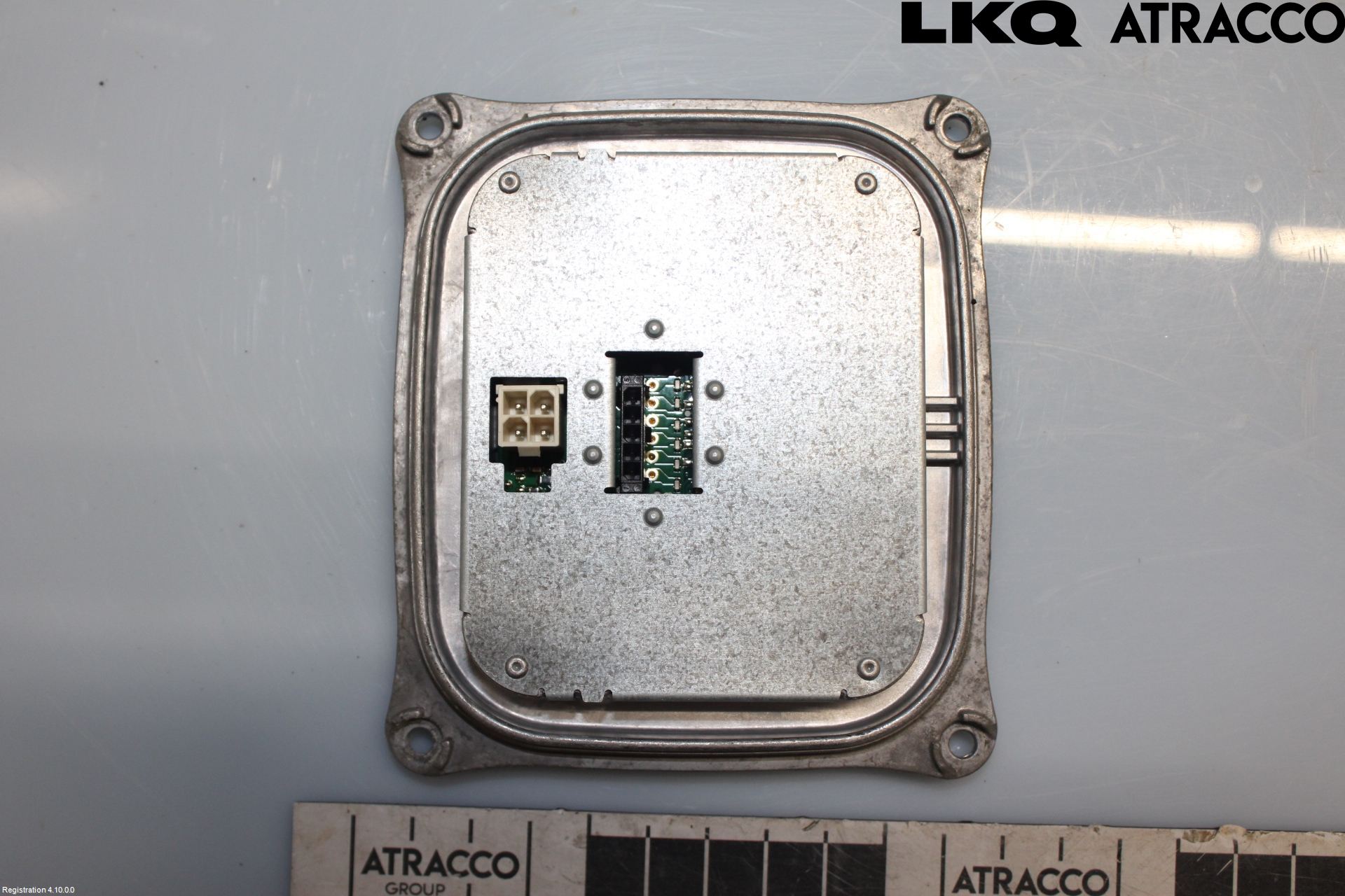 Audi A4 ALLROAD 09-16 Styrenhet Strålkastare